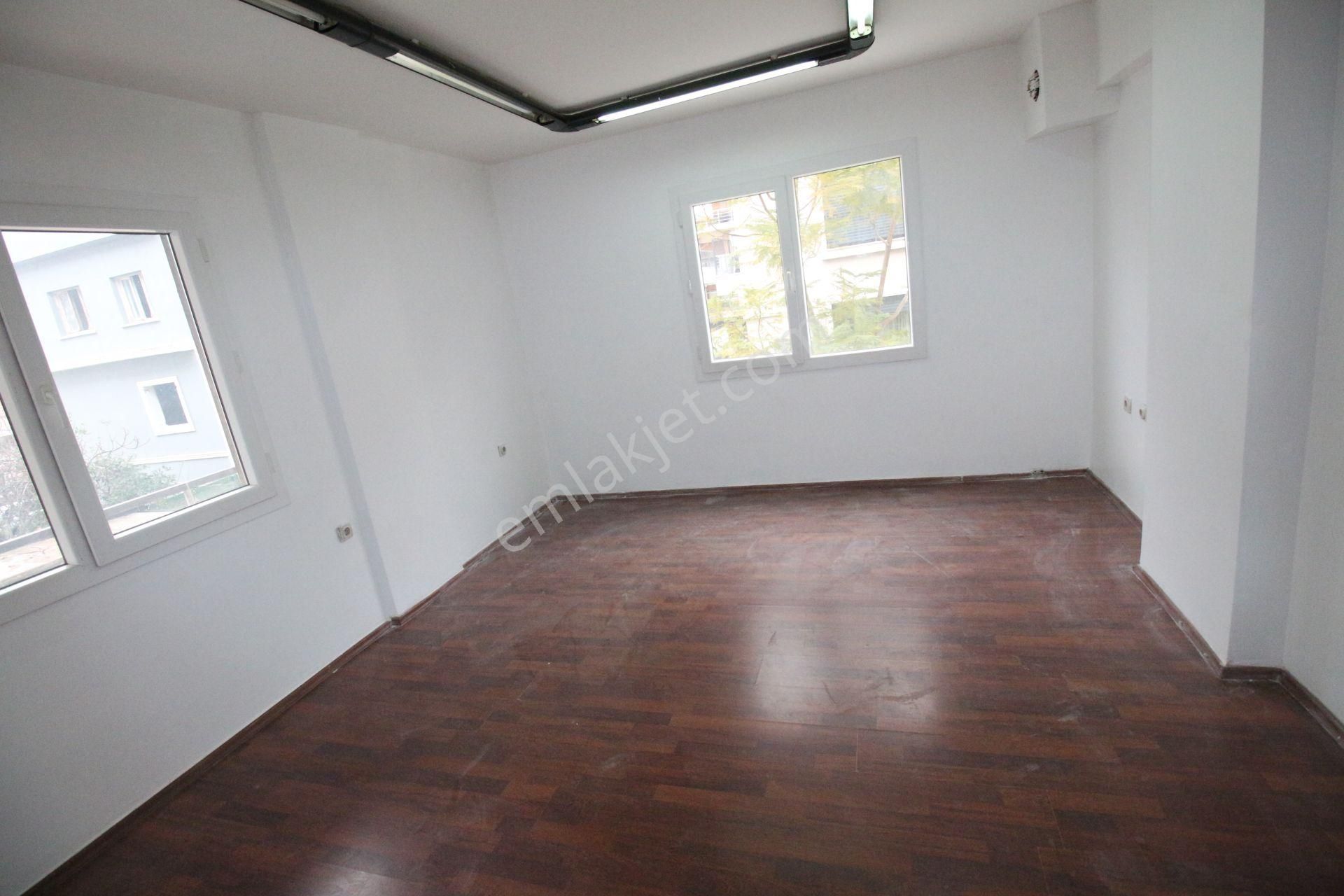 Arga'dan Menderes Cd. Üzeri 2+1 Kiralık Mobilyalı İşyeri - Görsel 13