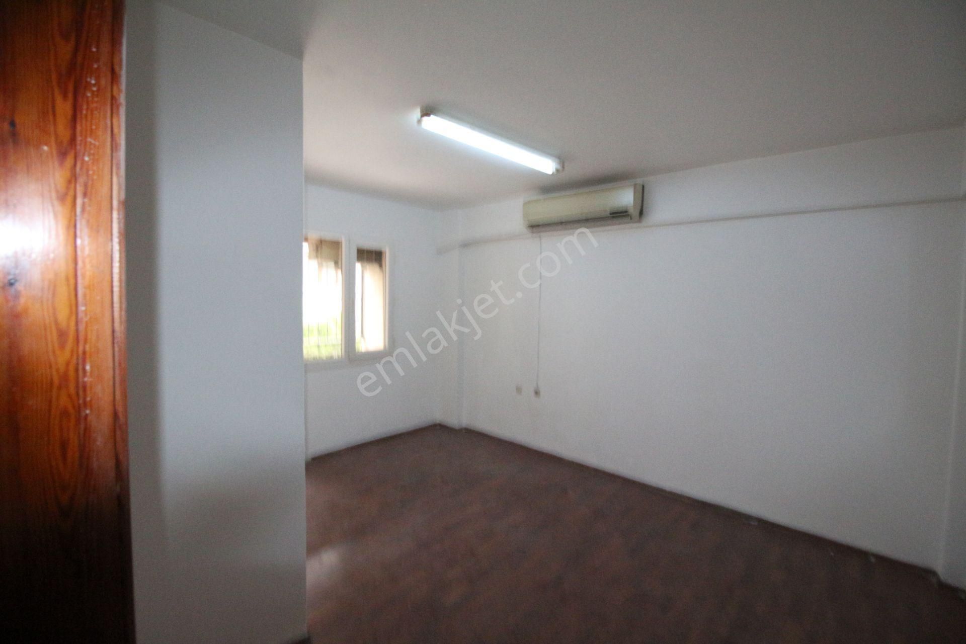 Arga'dan Menderes Cd. Üzeri 2+1 Kiralık Mobilyalı İşyeri - Görsel 12