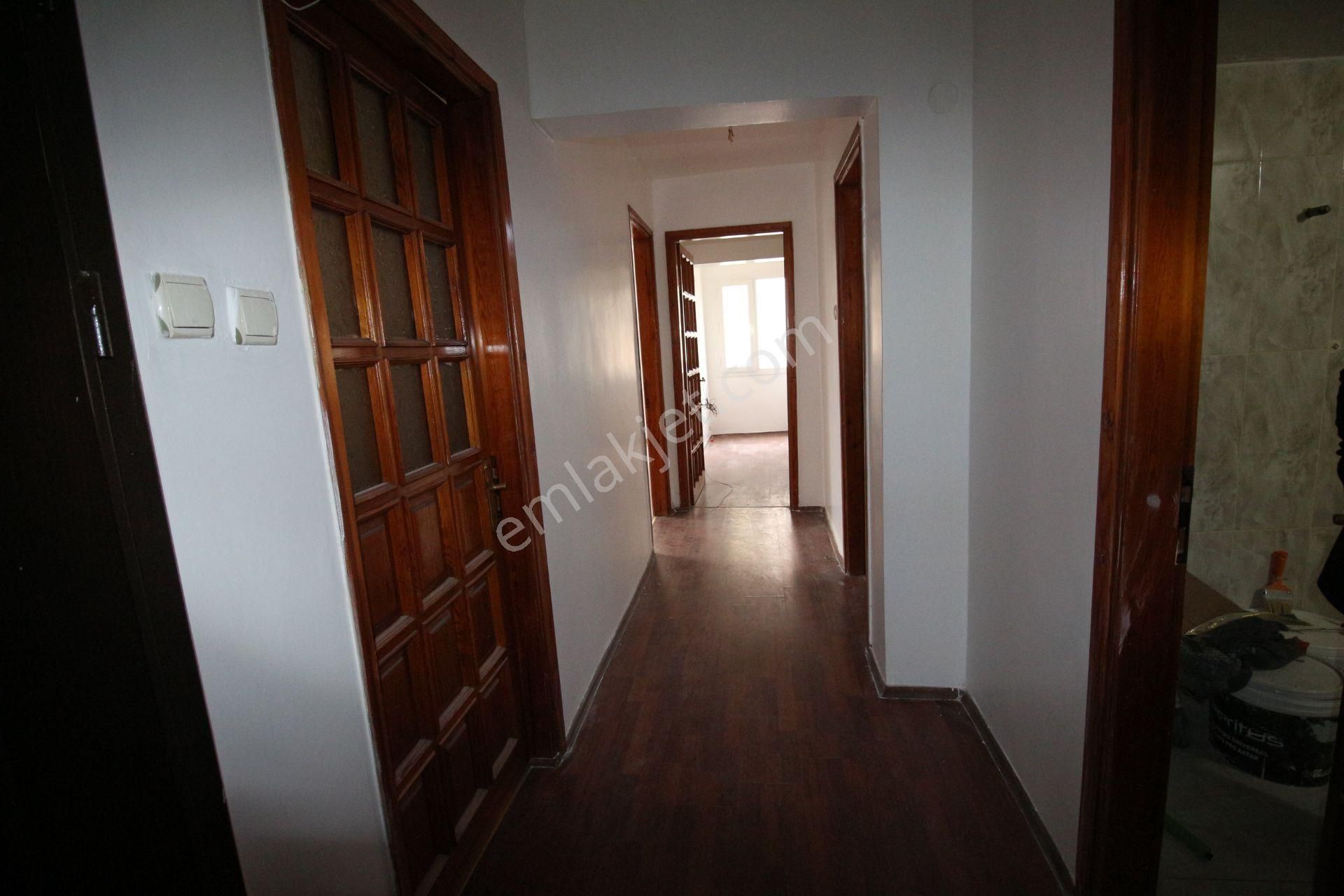 Arga'dan Menderes Cd. Üzeri 2+1 Kiralık Mobilyalı İşyeri - Görsel 23