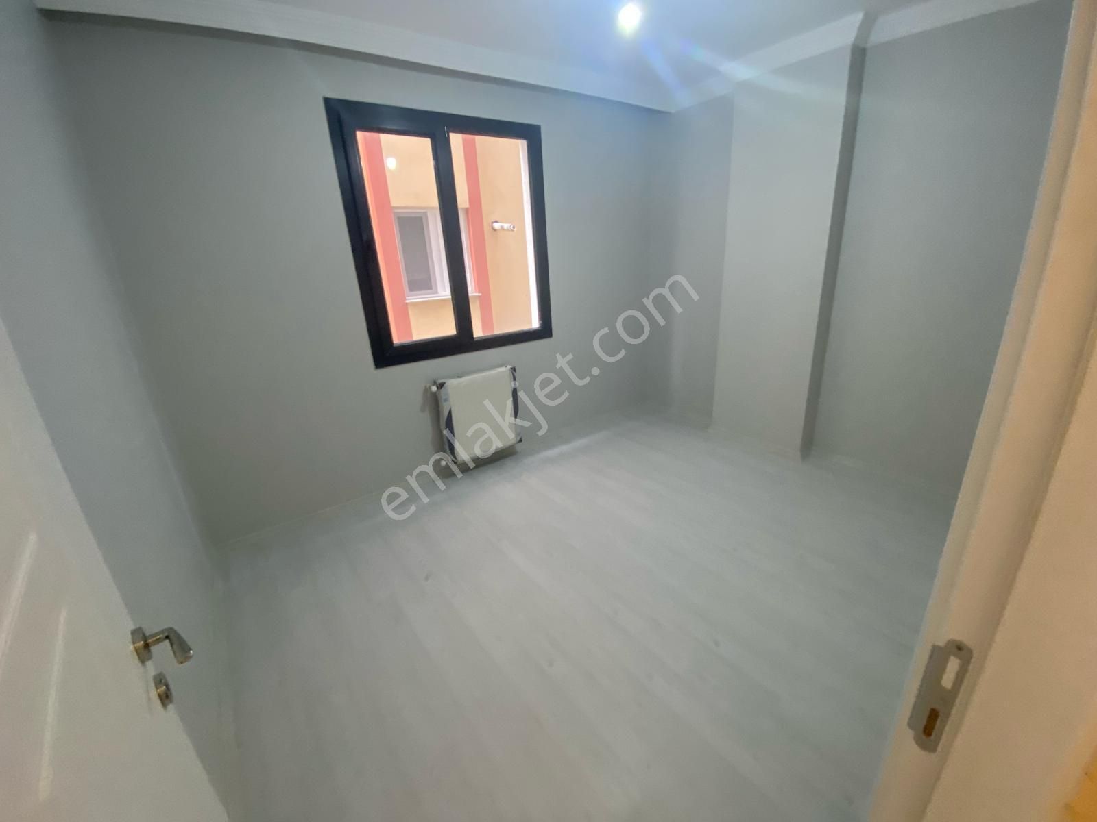 Barış'tan Cennet Mahallesinde Açık-kapalı Otoparklı Lüks 3+1 - Görsel 11