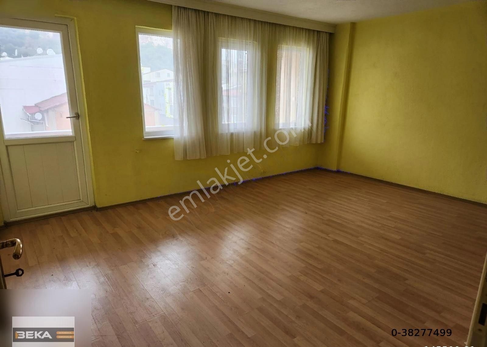 Beka Gayrimenkul'den Hürriyet Mahallesinde Net 120 M² Daire