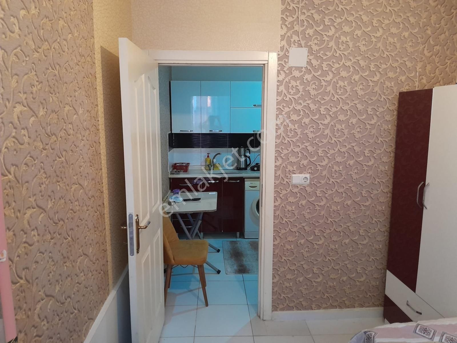 Çukurova Beyazevler Kiralık Daire Beyaz Evler Mahallesi Eşyalı Daire 1+1