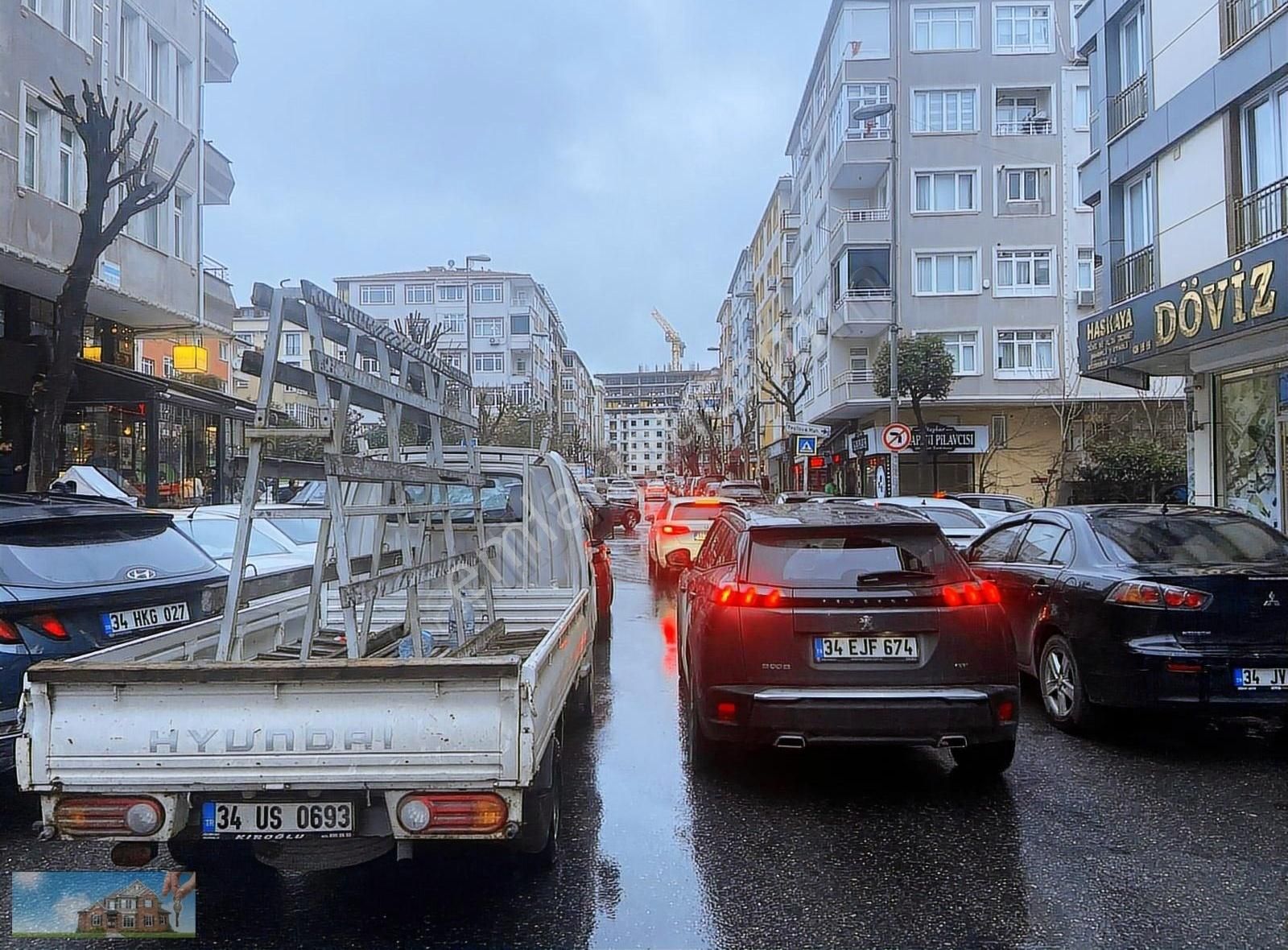 Küçükçekmece Cennet Satılık Dükkan & Mağaza Barış'tan Cennet Mahallesinde 2 Katlı Yatırımlık Dükkan