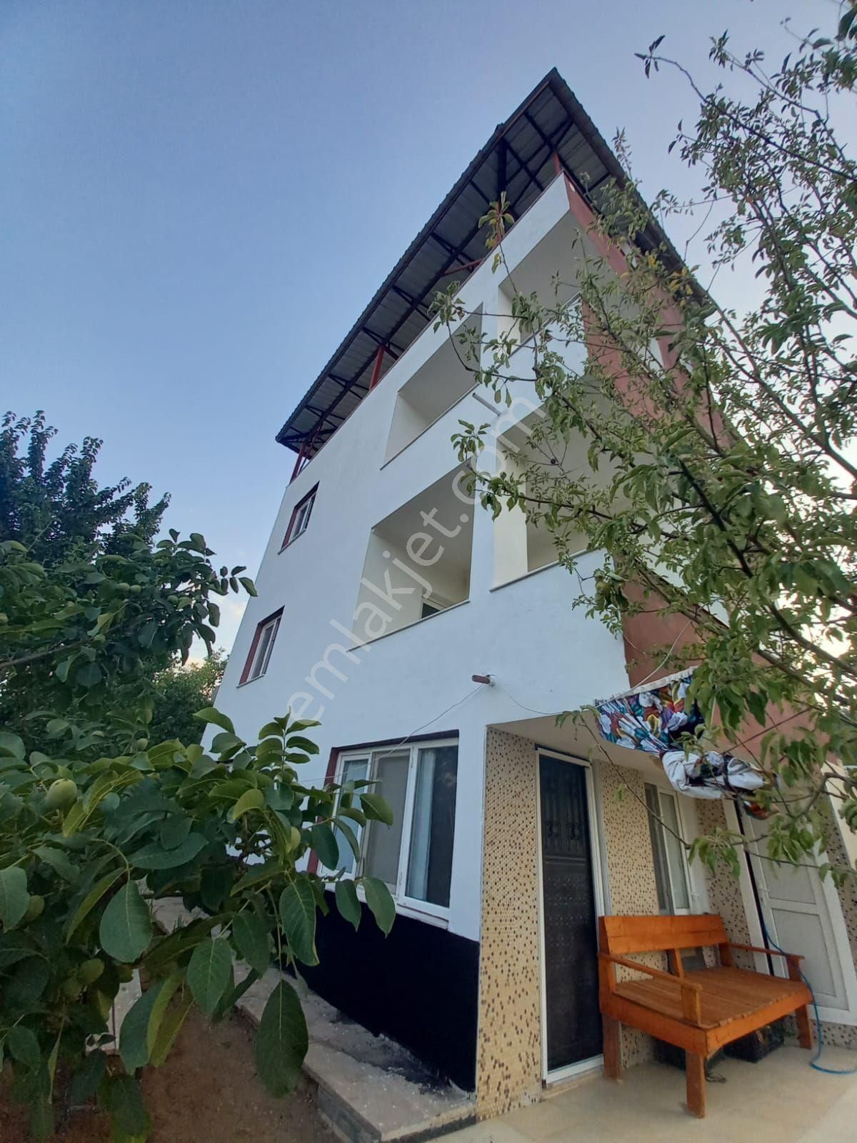 Kamışlı Güzelardıçta 2 Katlı 2+1 Satılık Müstakil Ev - Görsel 8