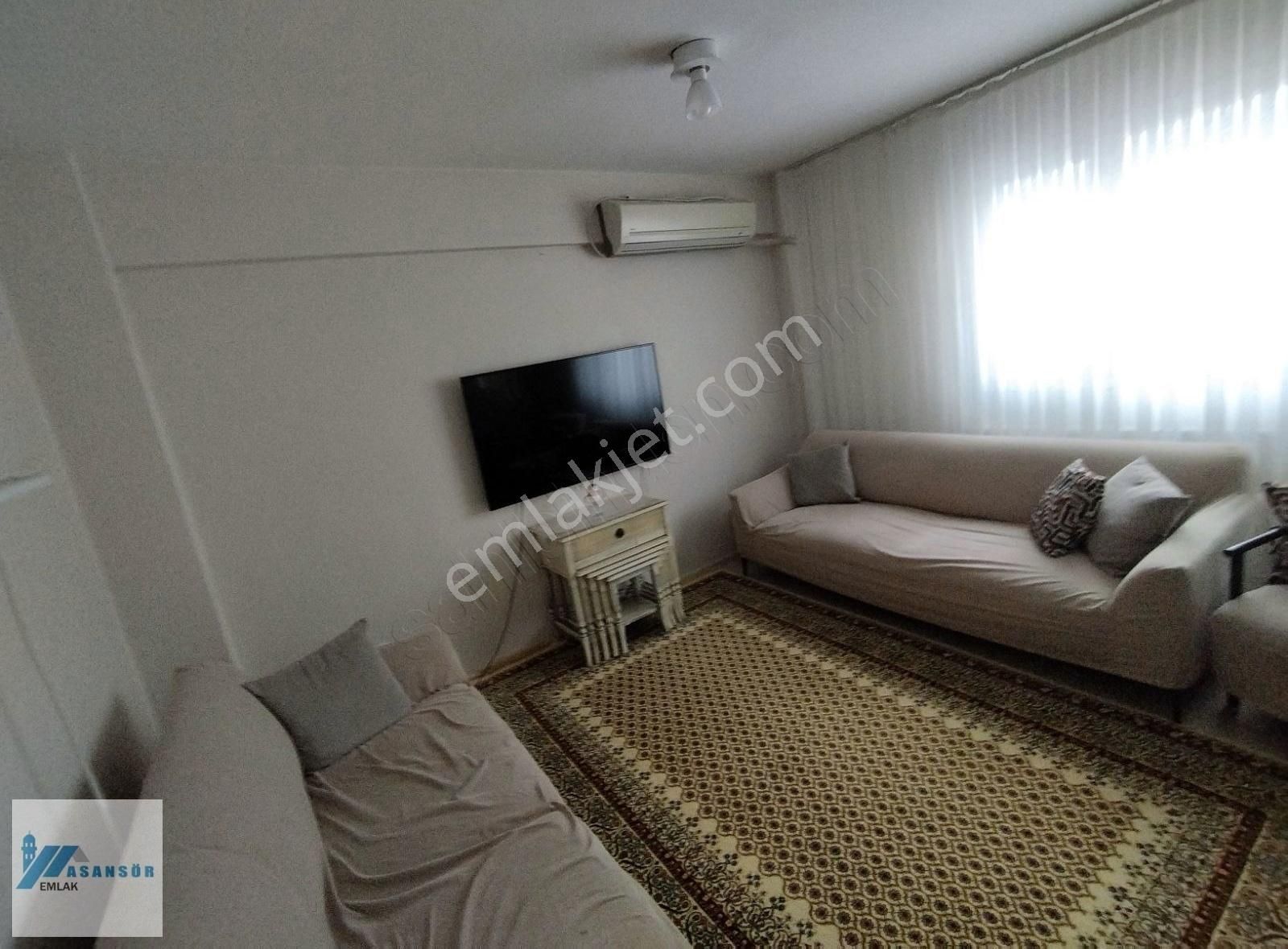 Asansör Emlak'tan Satılık 3+1 Arakat Doğalgazlı Kombili Daire ! - Görsel 3