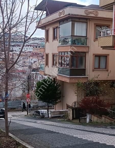 Ataşehir İçerenköy Satılık Daire İçerenköymah Semt Paz. Civ.2+2 Geniş Teraslı Dubleks