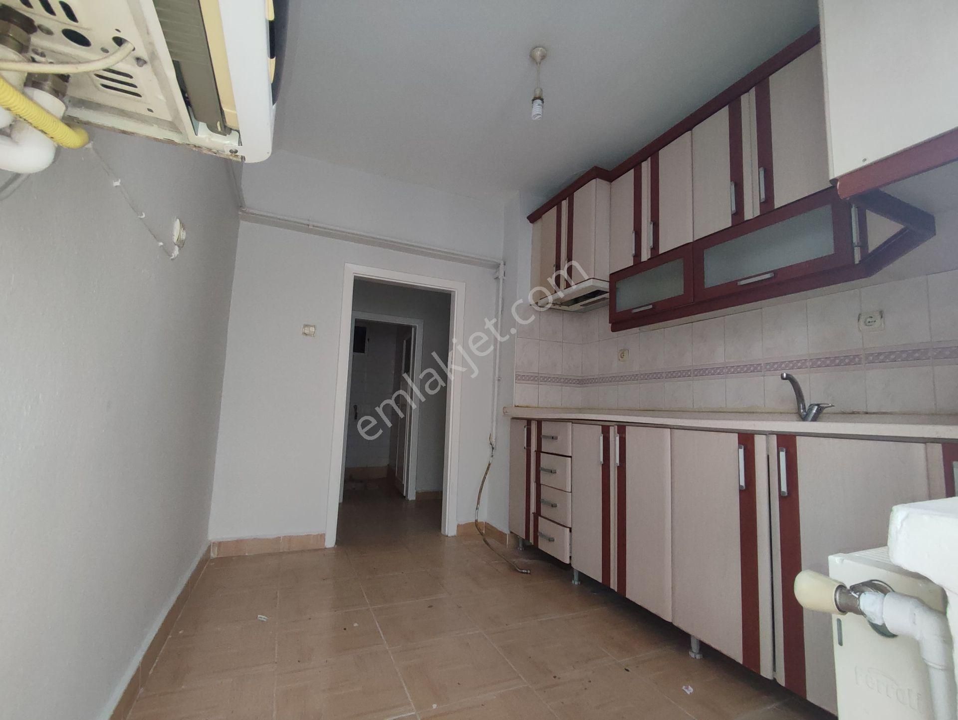 Sincan Mareşal Çakmak Kiralık Daire Yılmaz Gayrımenkulden Kıralık 2+1 Ful Yapılı Masrafsız Ara Kat Ön Cephe Acıl Sahane Konum