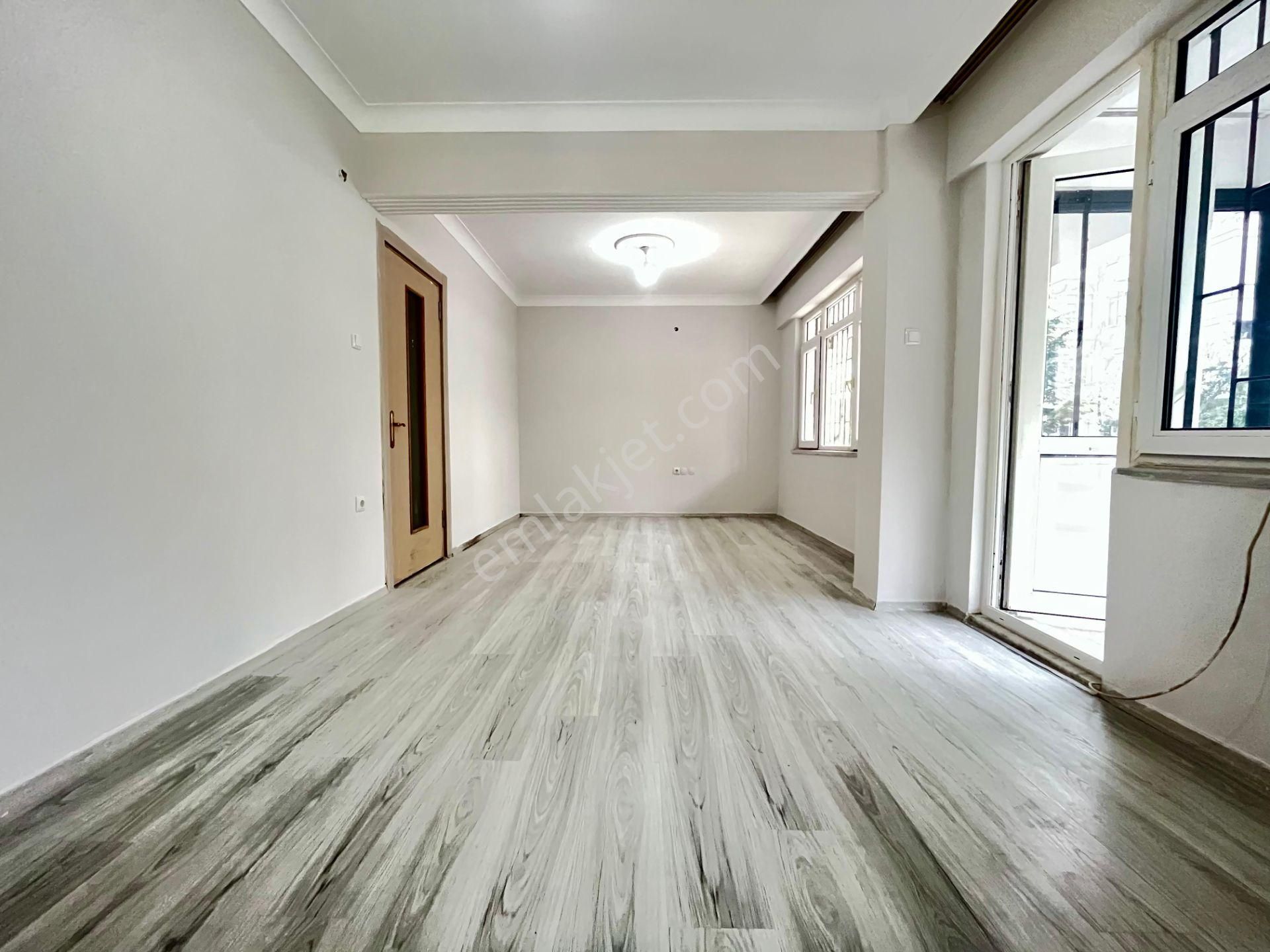 Akçay Sezgin Emlaktan Denize 100 Mt & Merkezi Konum Satılık 2+1 Daire - Görsel 15