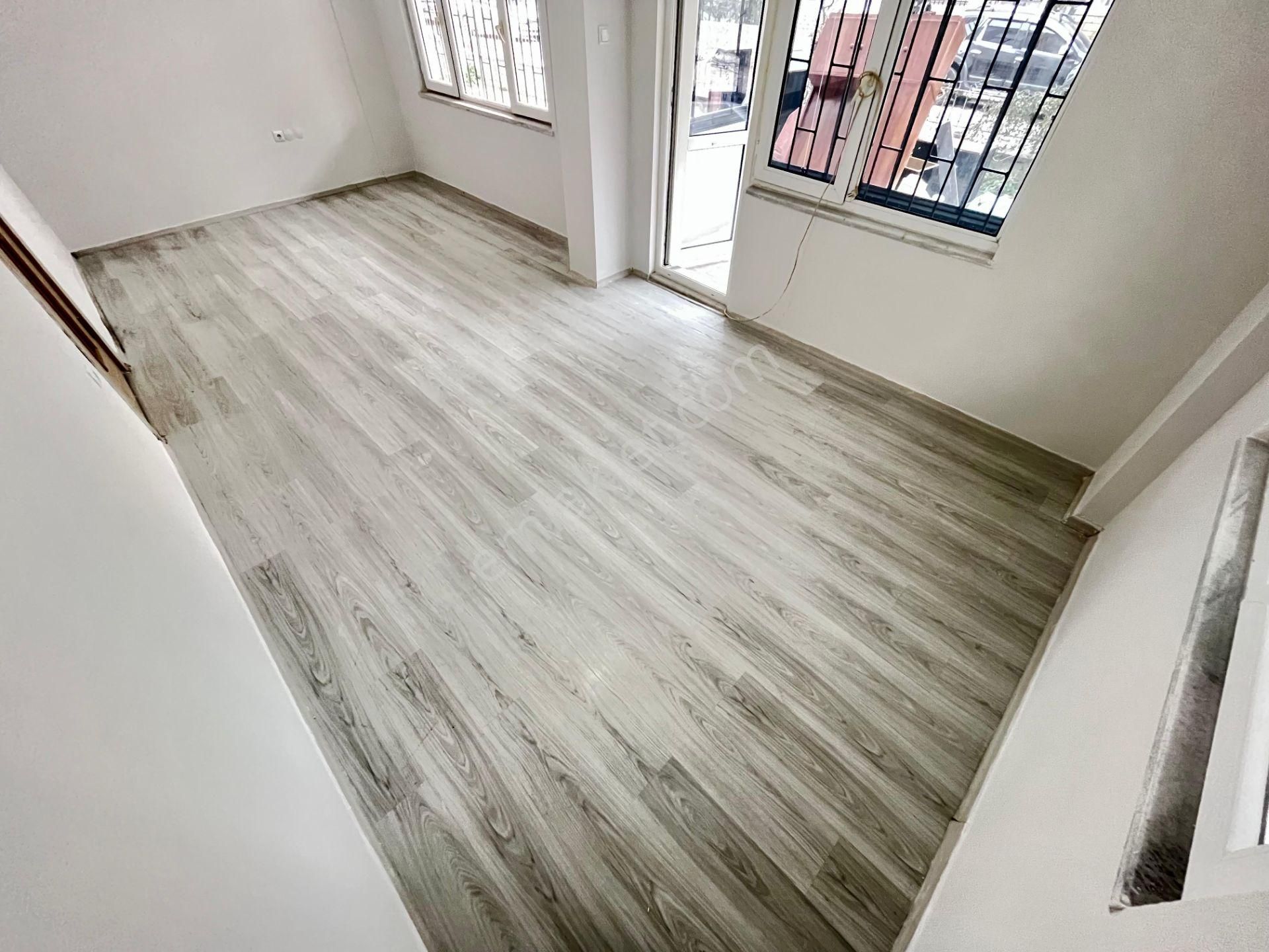 Akçay Sezgin Emlaktan Denize 100 Mt & Merkezi Konum Satılık 2+1 Daire - Görsel 14