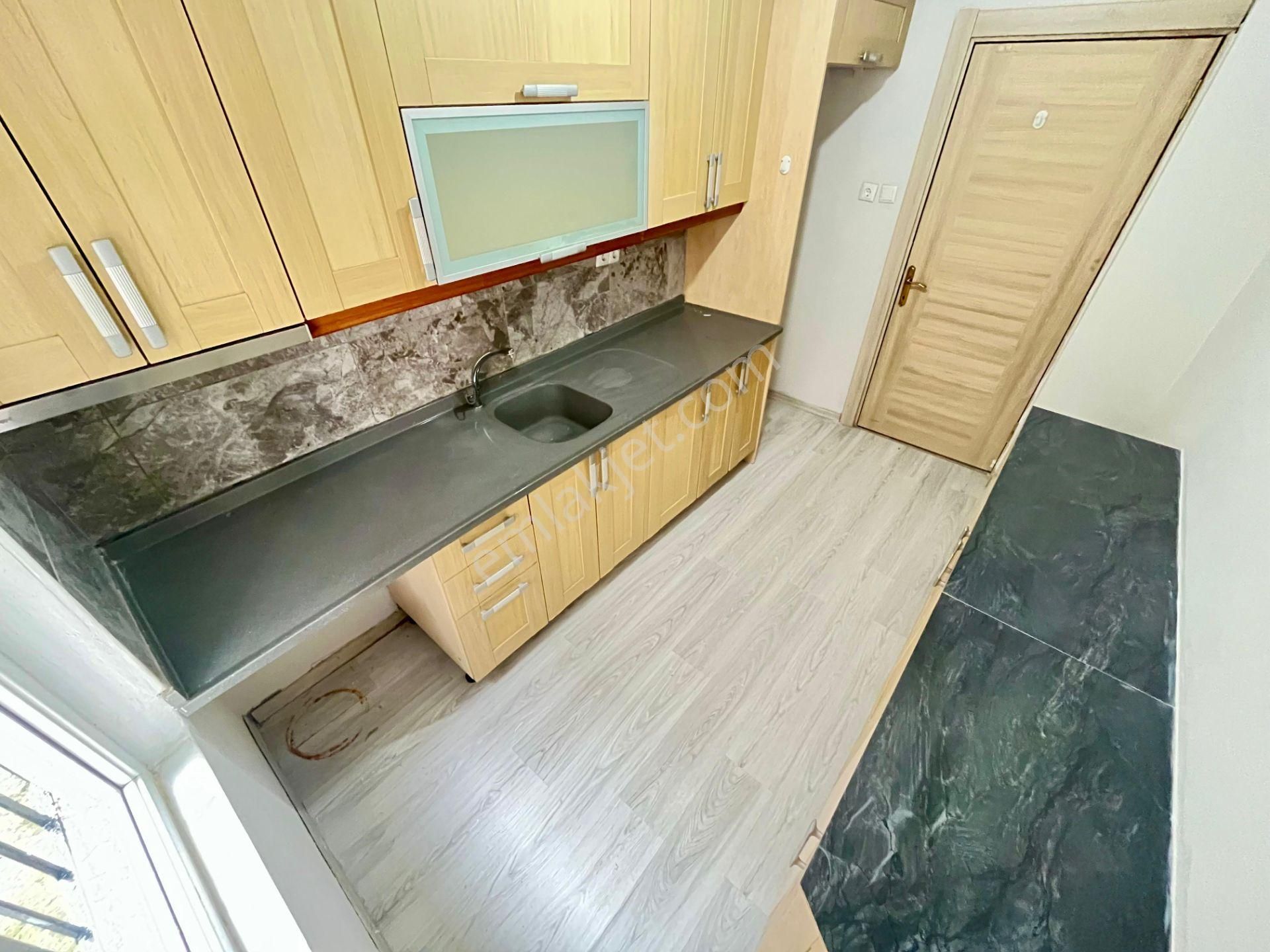 Akçay Sezgin Emlaktan Denize 100 Mt & Merkezi Konum Satılık 2+1 Daire - Görsel 10