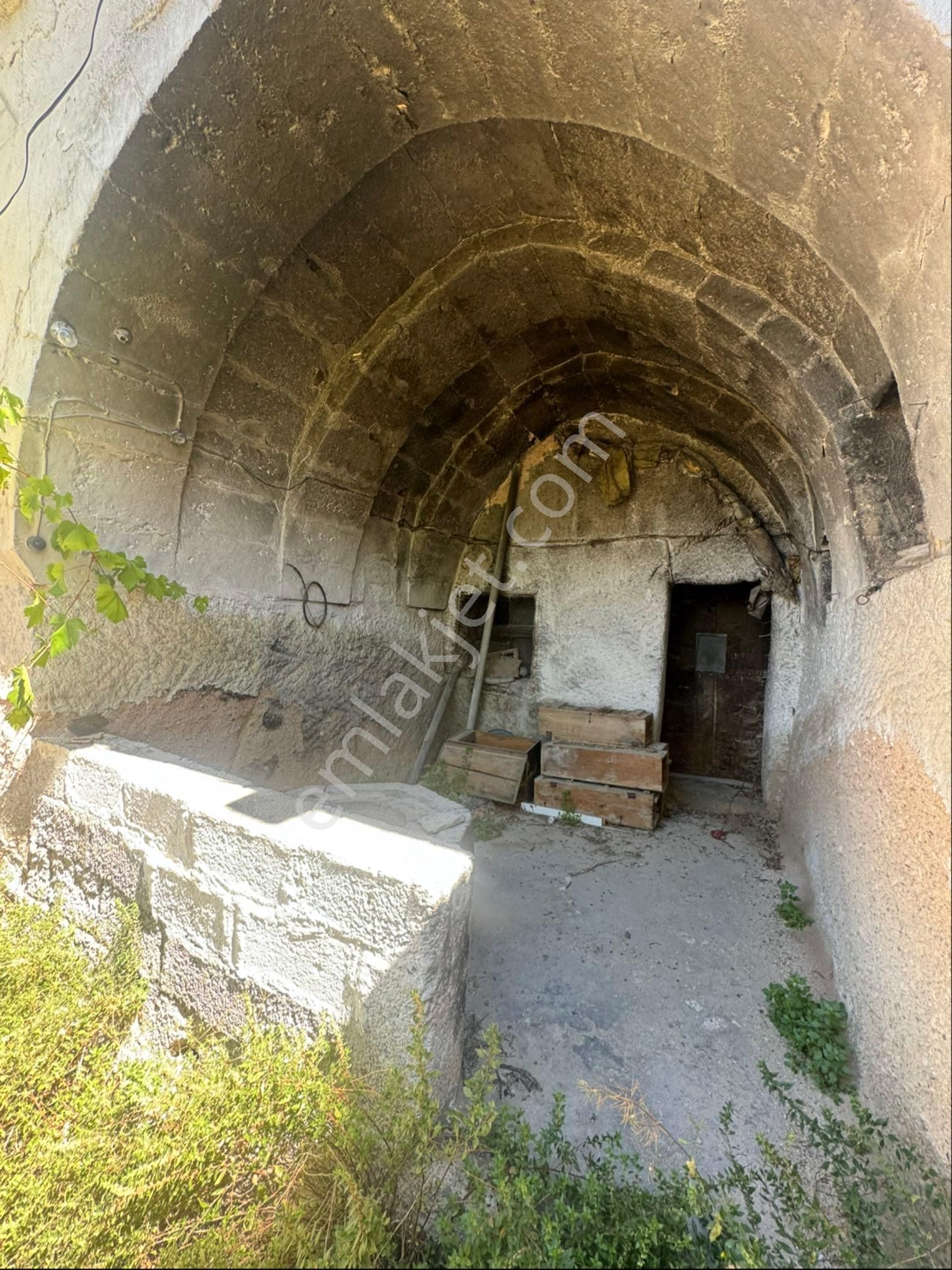 Ürgüp İbrahim Paşa Köyünde Satılık 12 Odalı Butik Otel Yapımına Uygun Yer - Görsel 10