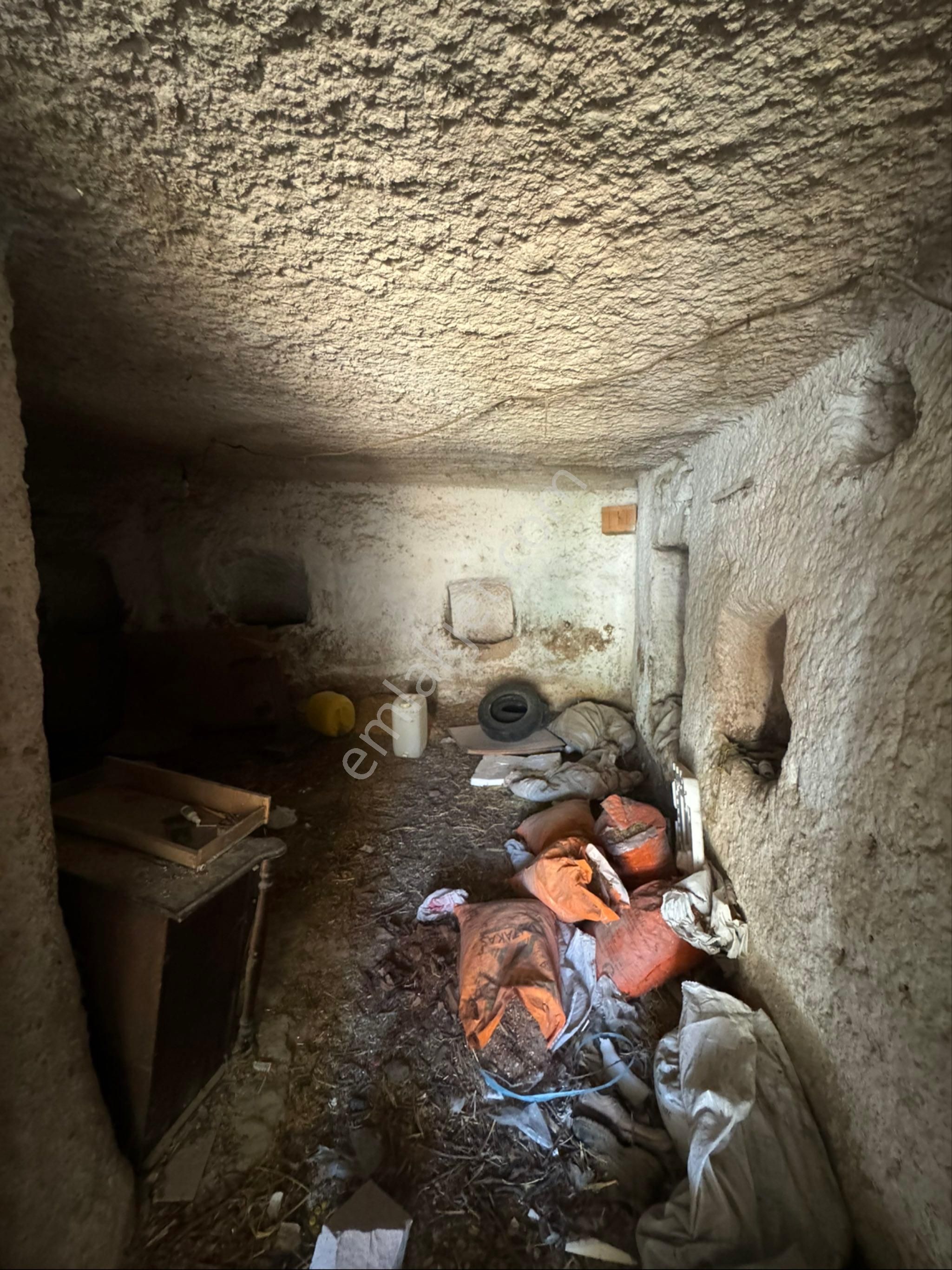 Ürgüp İbrahim Paşa Köyünde Satılık 12 Odalı Butik Otel Yapımına Uygun Yer - Görsel 16