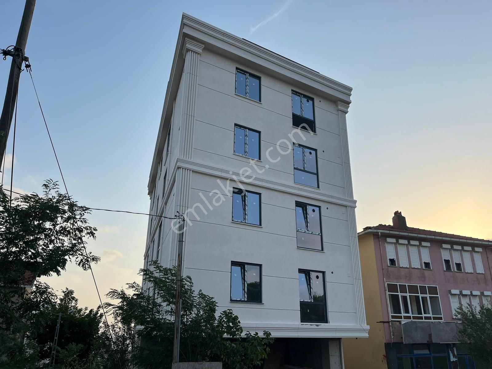 Büyükçekmece De 1+1 Kiralık Daireler Deniz Ve Doğa Manzaralı - Görsel 14