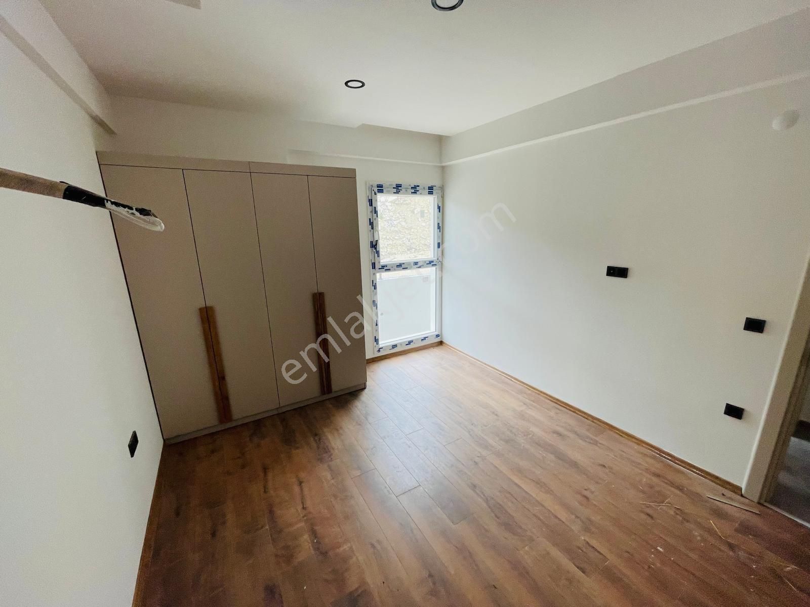 Şehir Merkezine Yürüme Mesafesinde Sıfır Arakat 3+1 Daire - Görsel 16