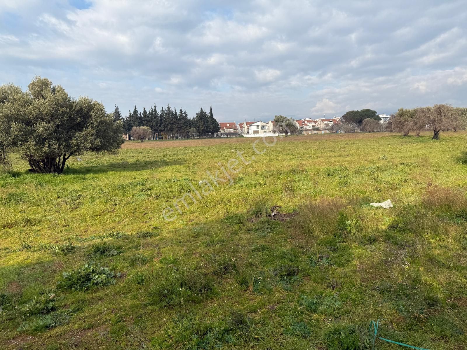 Menderes Mithatpaşa Mahallesin'de Satılık İmarlı Arsa - Görsel 12