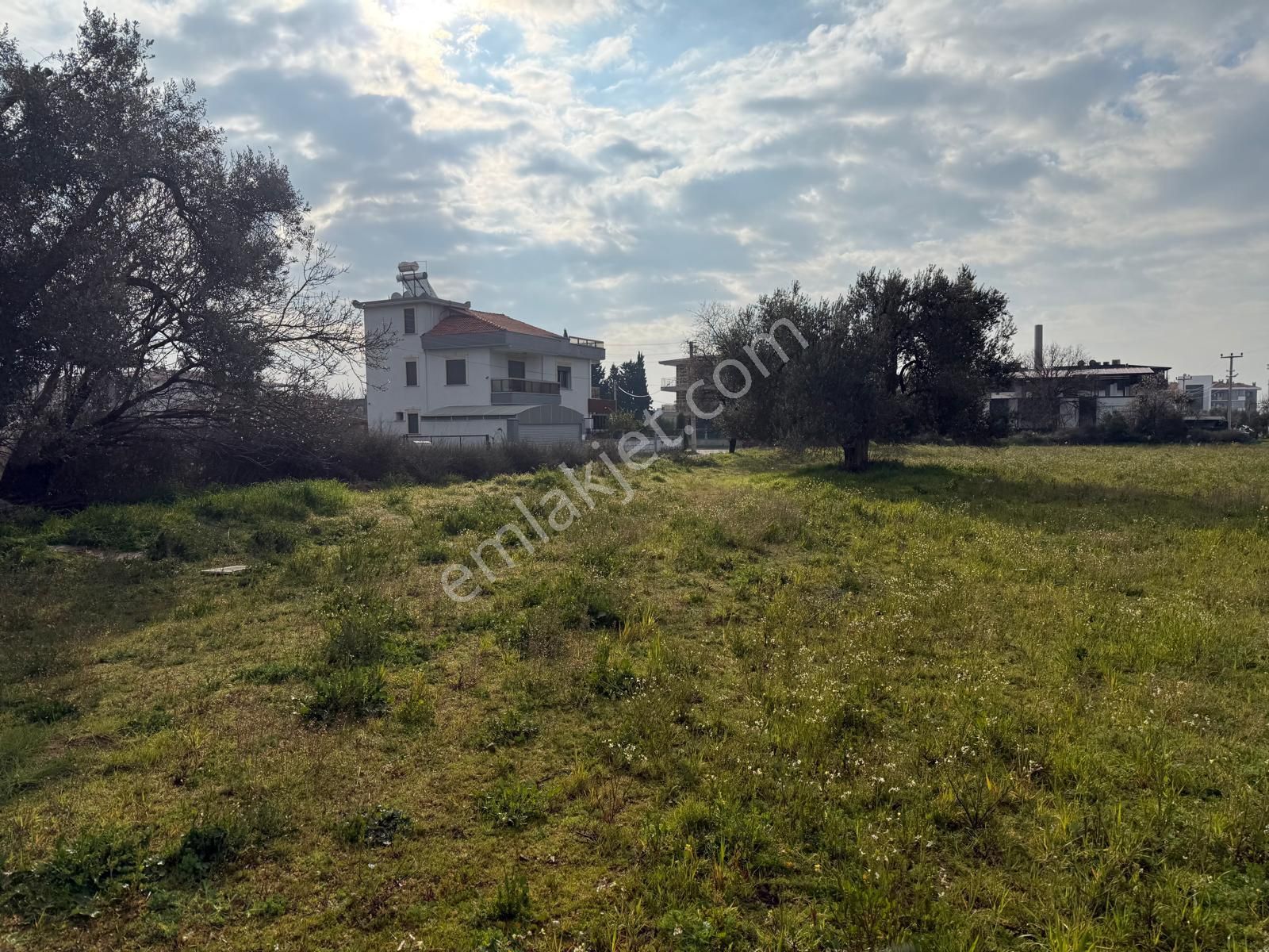 Menderes Mithatpaşa Mahallesin'de Satılık İmarlı Arsa - Görsel 19