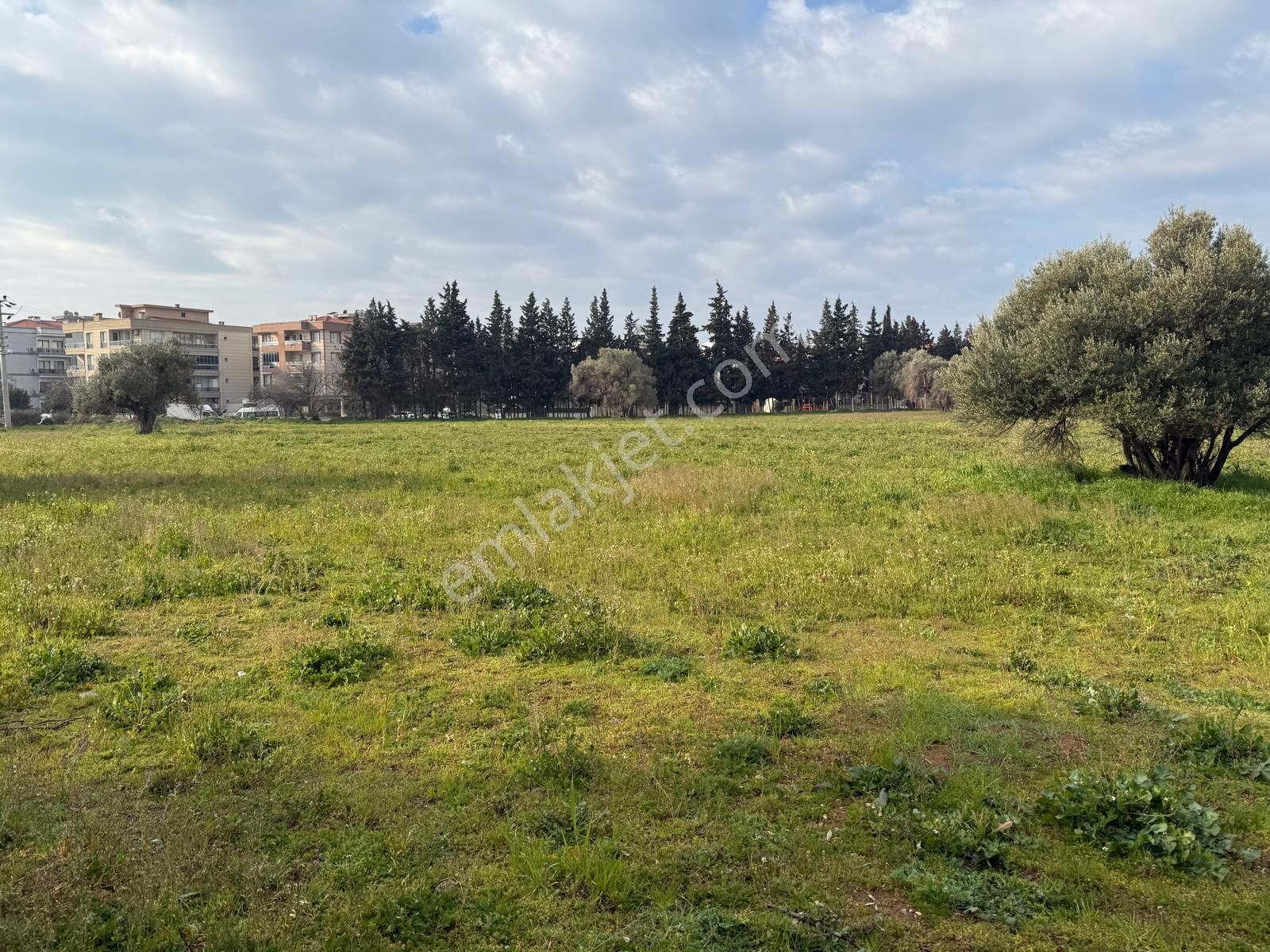 Menderes Mithatpaşa Mahallesin'de Satılık İmarlı Arsa - Görsel 16