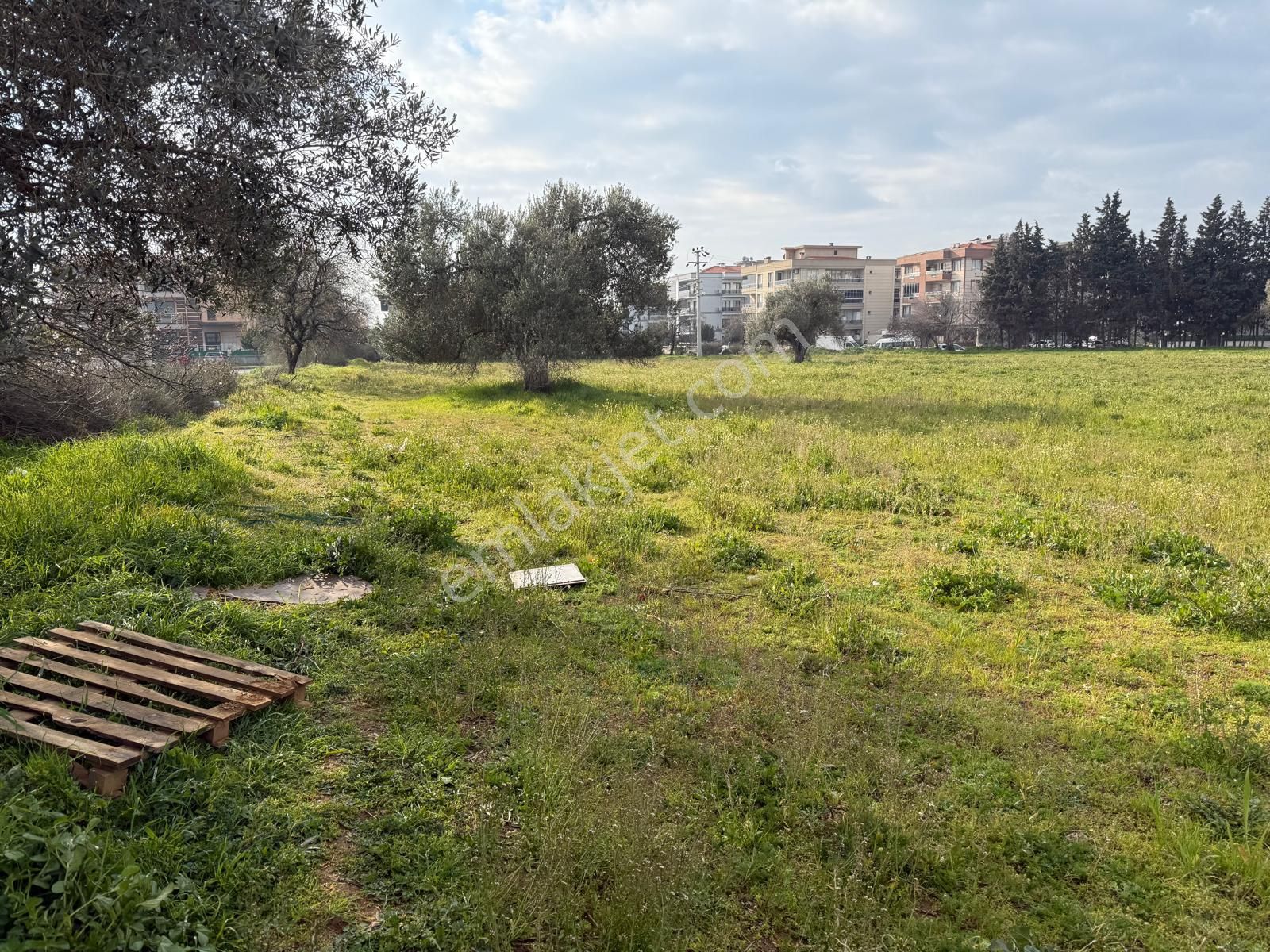 Menderes Mithatpaşa Mahallesin'de Satılık İmarlı Arsa - Görsel 13