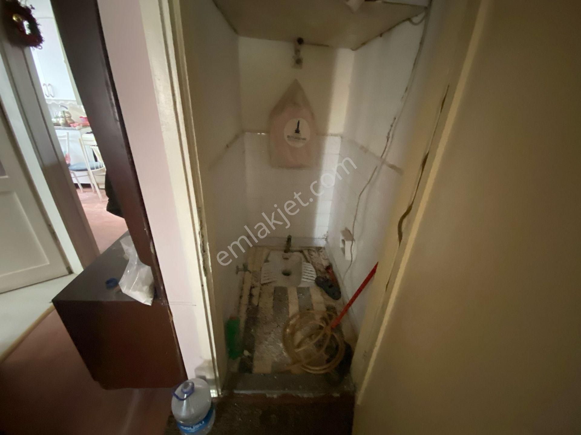 Acill Konak Zeytinlik Mah.de Kemer İzban İstasyonu Yakını 3+1 95m2 Ayrı Mutfak Havadar Satılık Daire - Görsel 23