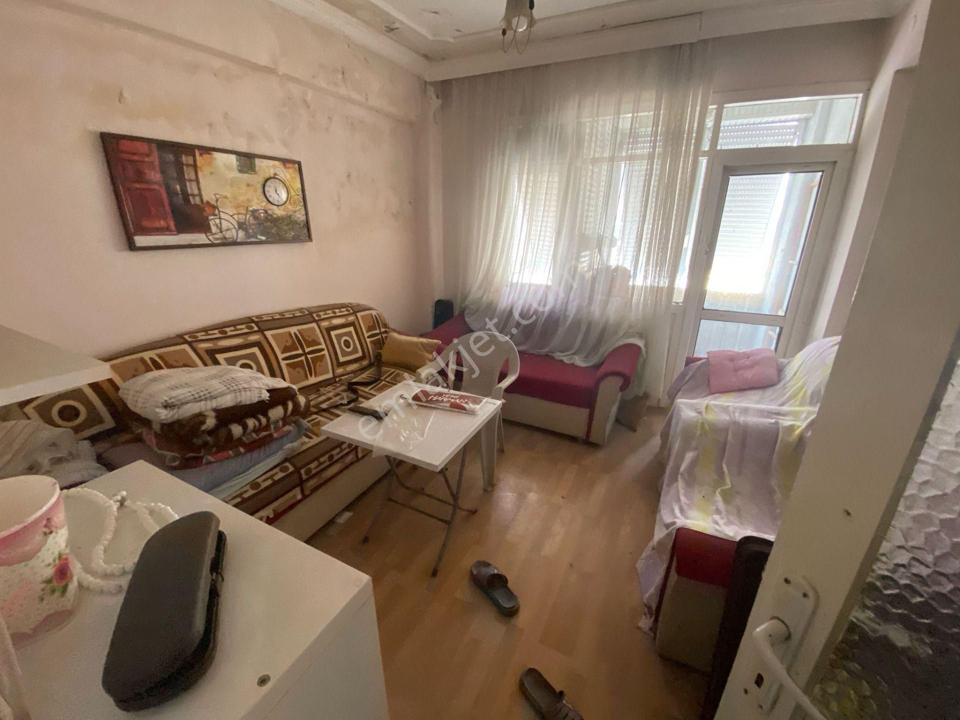 Acill Konak Zeytinlik Mah.de Kemer İzban İstasyonu Yakını 3+1 95m2 Ayrı Mutfak Havadar Satılık Daire - Görsel 7