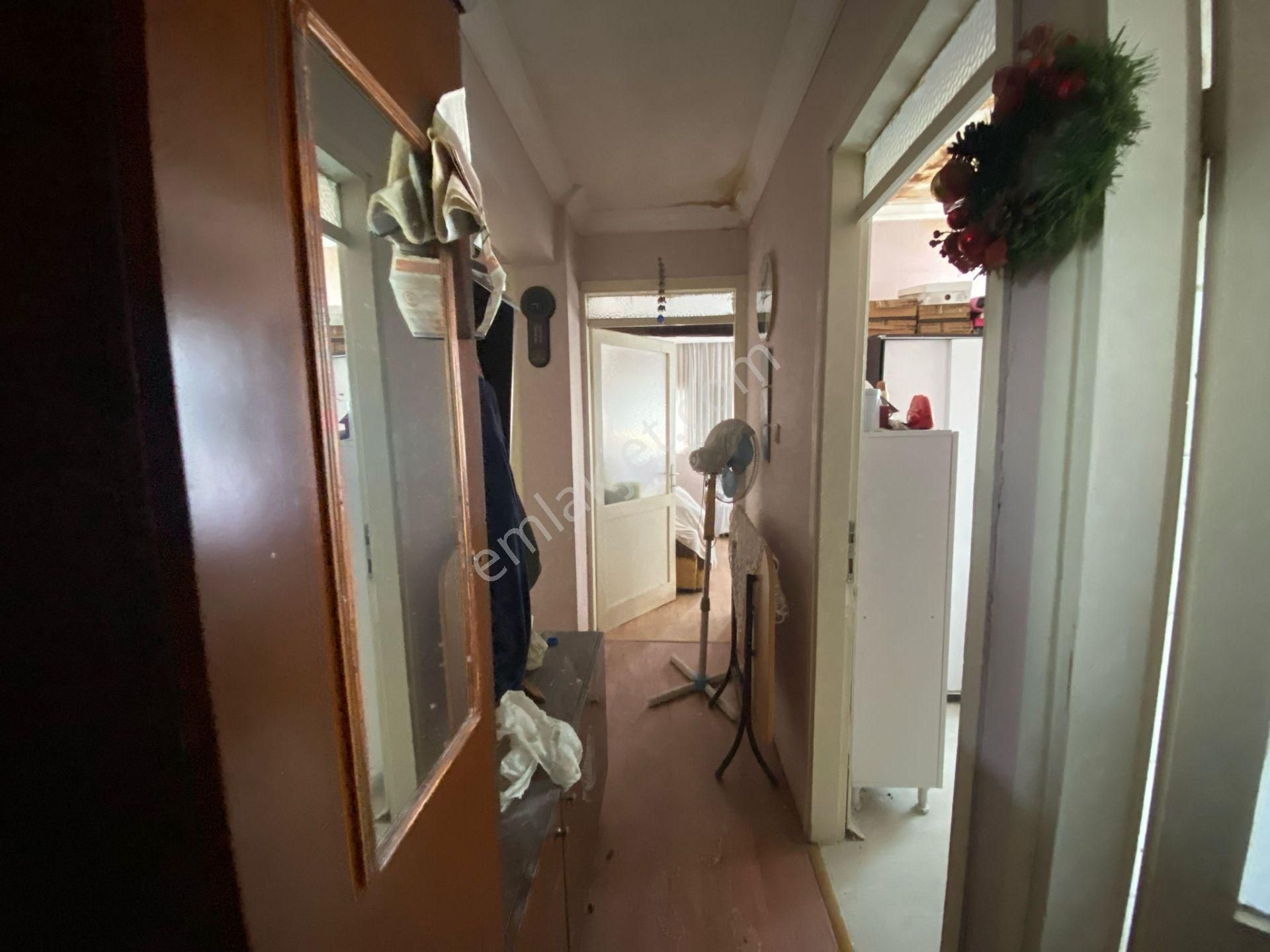 Acill Konak Zeytinlik Mah.de Kemer İzban İstasyonu Yakını 3+1 95m2 Ayrı Mutfak Havadar Satılık Daire - Görsel 24