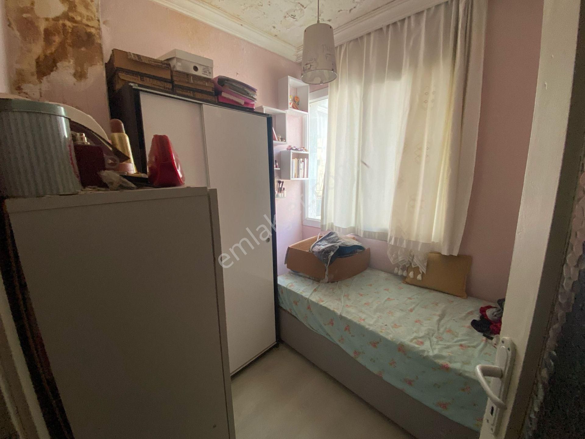 Acill Konak Zeytinlik Mah.de Kemer İzban İstasyonu Yakını 3+1 95m2 Ayrı Mutfak Havadar Satılık Daire - Görsel 9