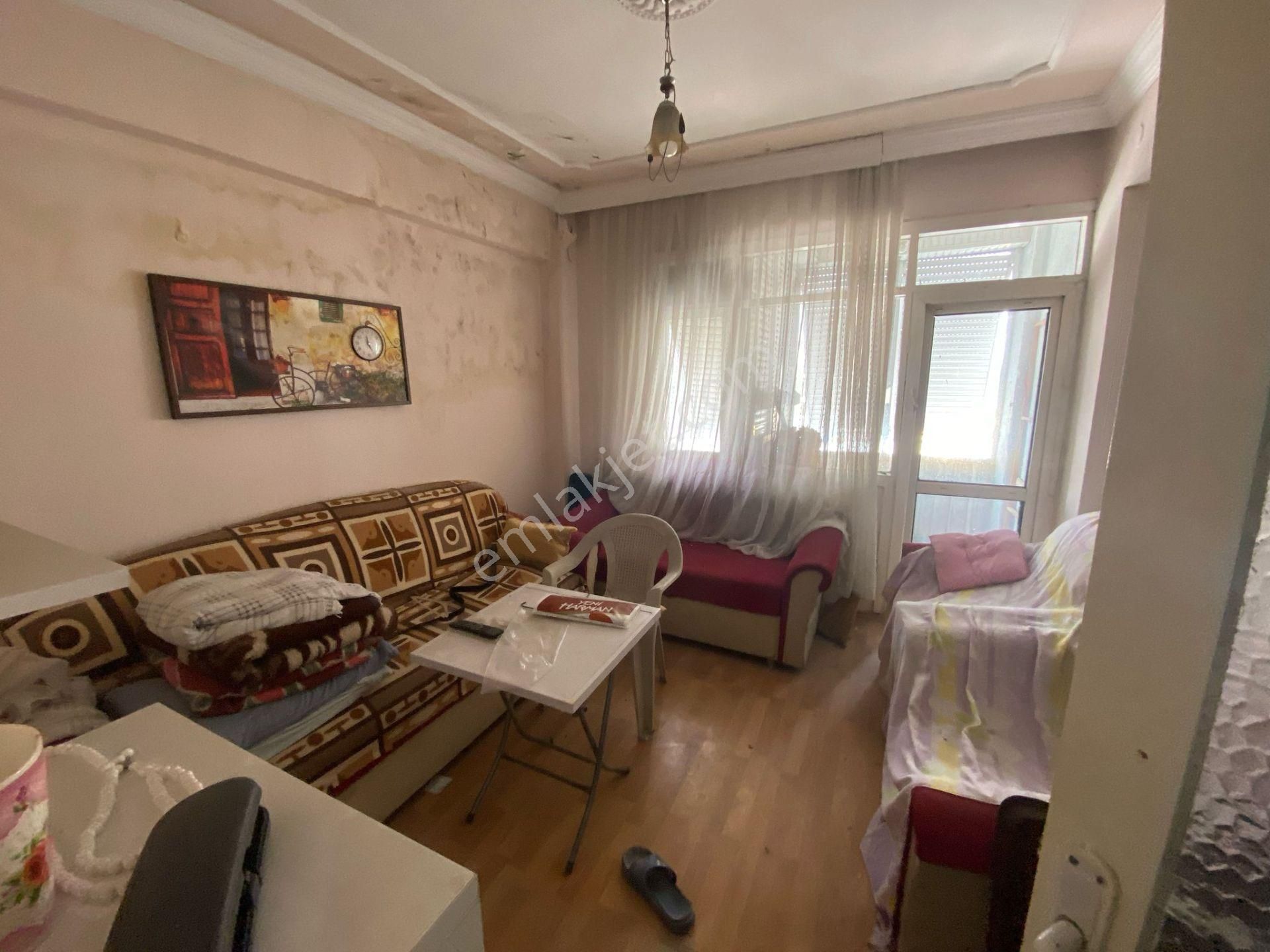 Acill Konak Zeytinlik Mah.de Kemer İzban İstasyonu Yakını 3+1 95m2 Ayrı Mutfak Havadar Satılık Daire - Görsel 8