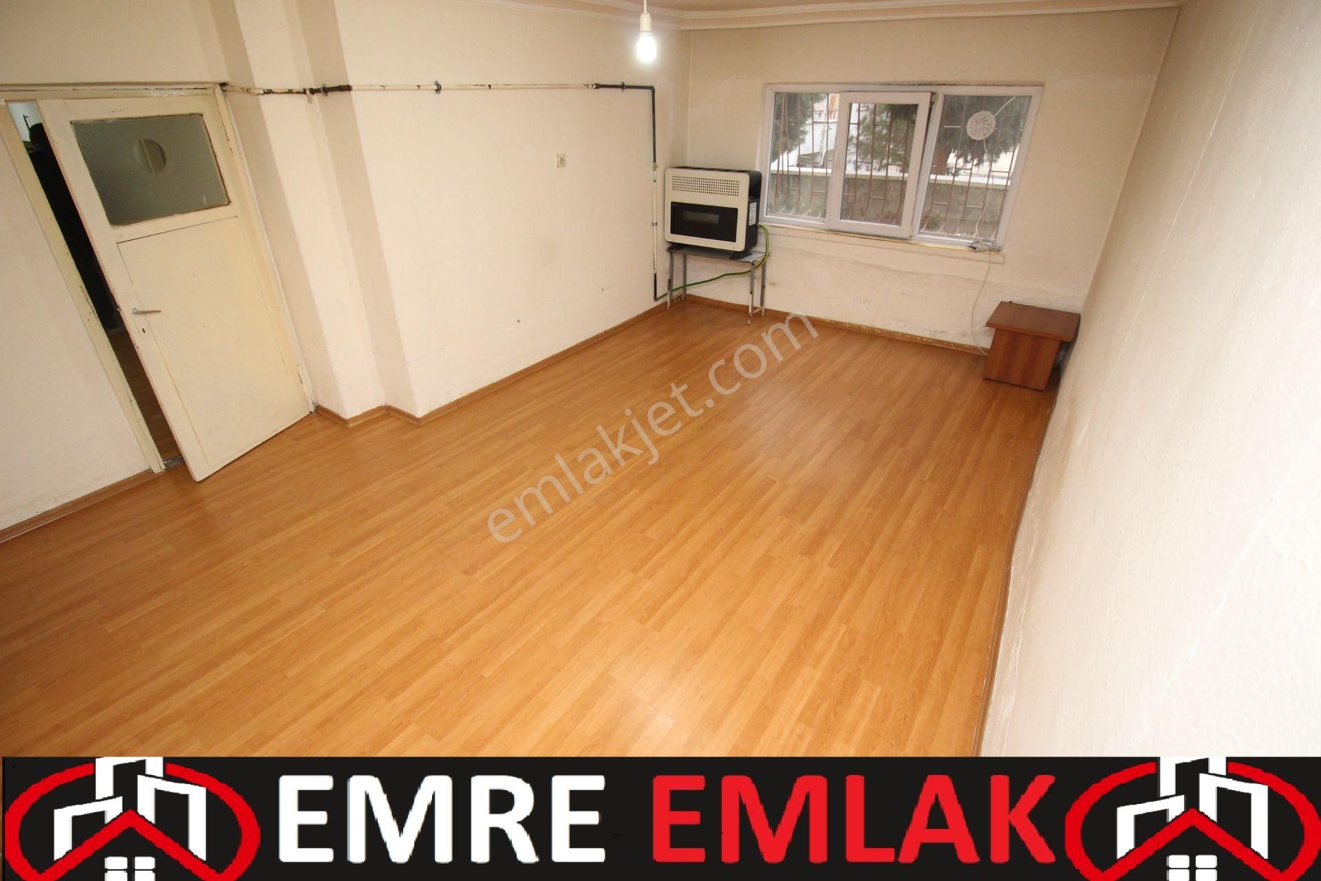 Etimesgut Topçu Kiralık Daire Emre Emlaktan Atakent'te Tren Garı Yakını 2+1 Kiralık Daire