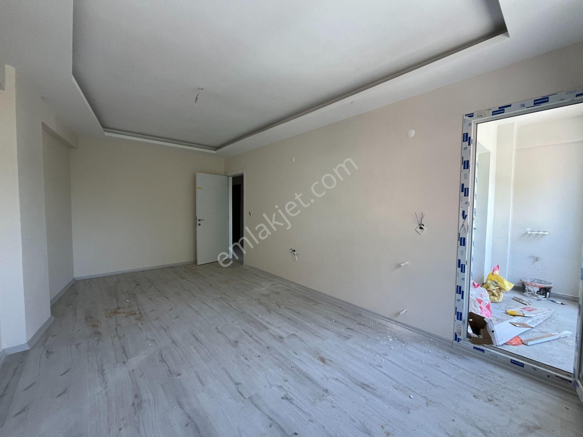 Gümüşpala Pazar Ve Çarşı Yakını Sıfır Ara Kat 3+1 Satılık Daire - Görsel 4