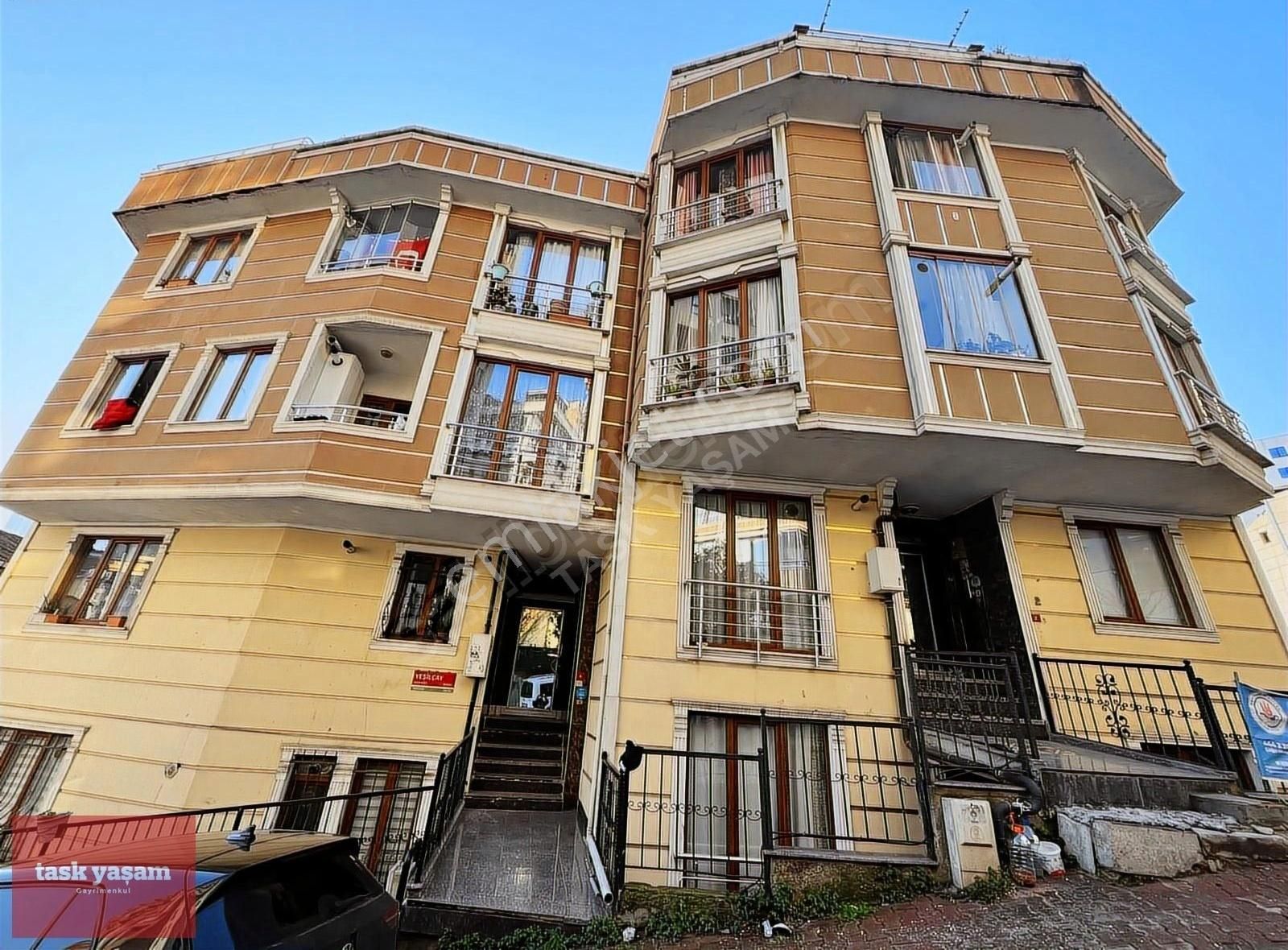 Kağıthane Gültepe Satılık Daire Gültepe'de Nef Poınts98'e Komşu 2+1 Satılık Eşyalı Daire