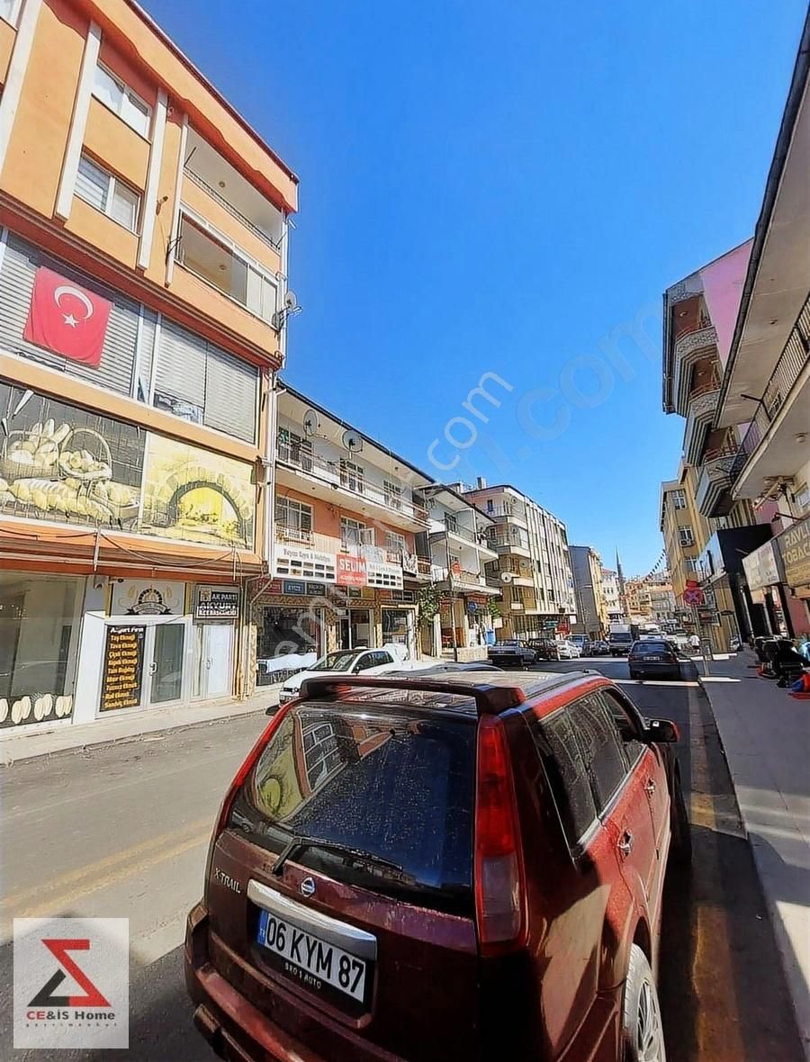 Akyurt Beyazıt Kiralık Dükkan & Mağaza Akyurt Merkezde Cadde Üzeri 3 Katlı Kiralık Dükkan