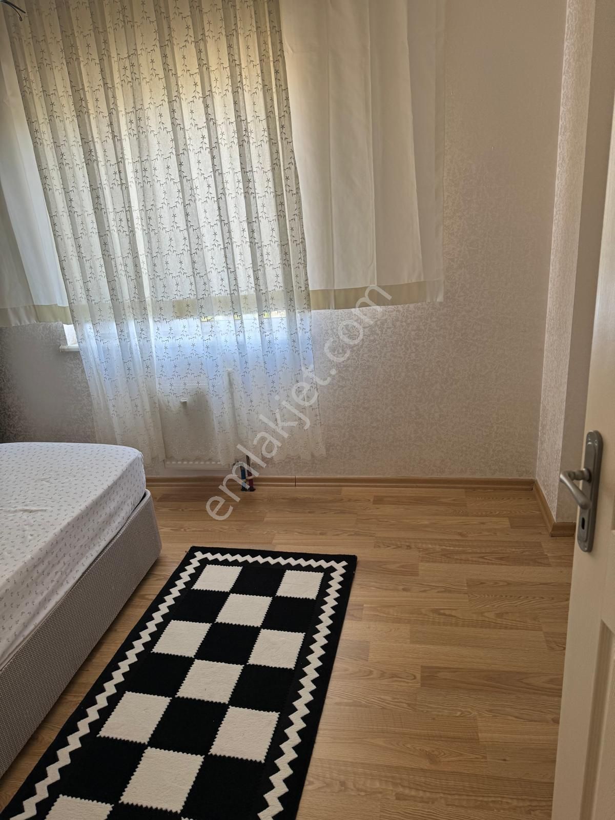 Şehzadeler Adnan Menderes Kiralık Daire Berçem'den Manisa Şehzadeler Şehir Hastahanesi Yanı Toki 3 De Full Eşyalı 2+1 Kiralık Daire