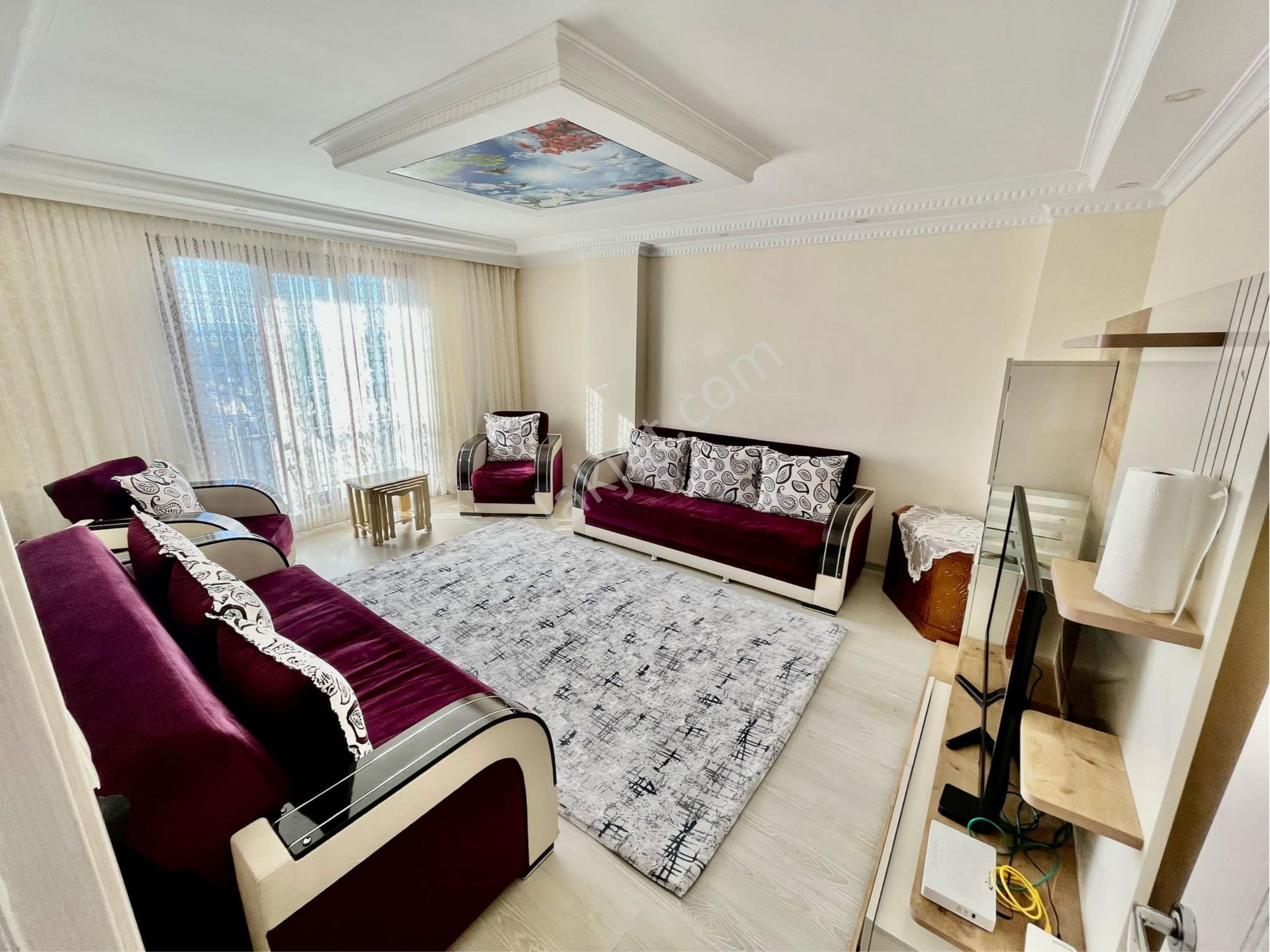 Arnavutköy Mustfa Kemalpaşa Mah 4+2 200 Metre Harika Dublex Daire