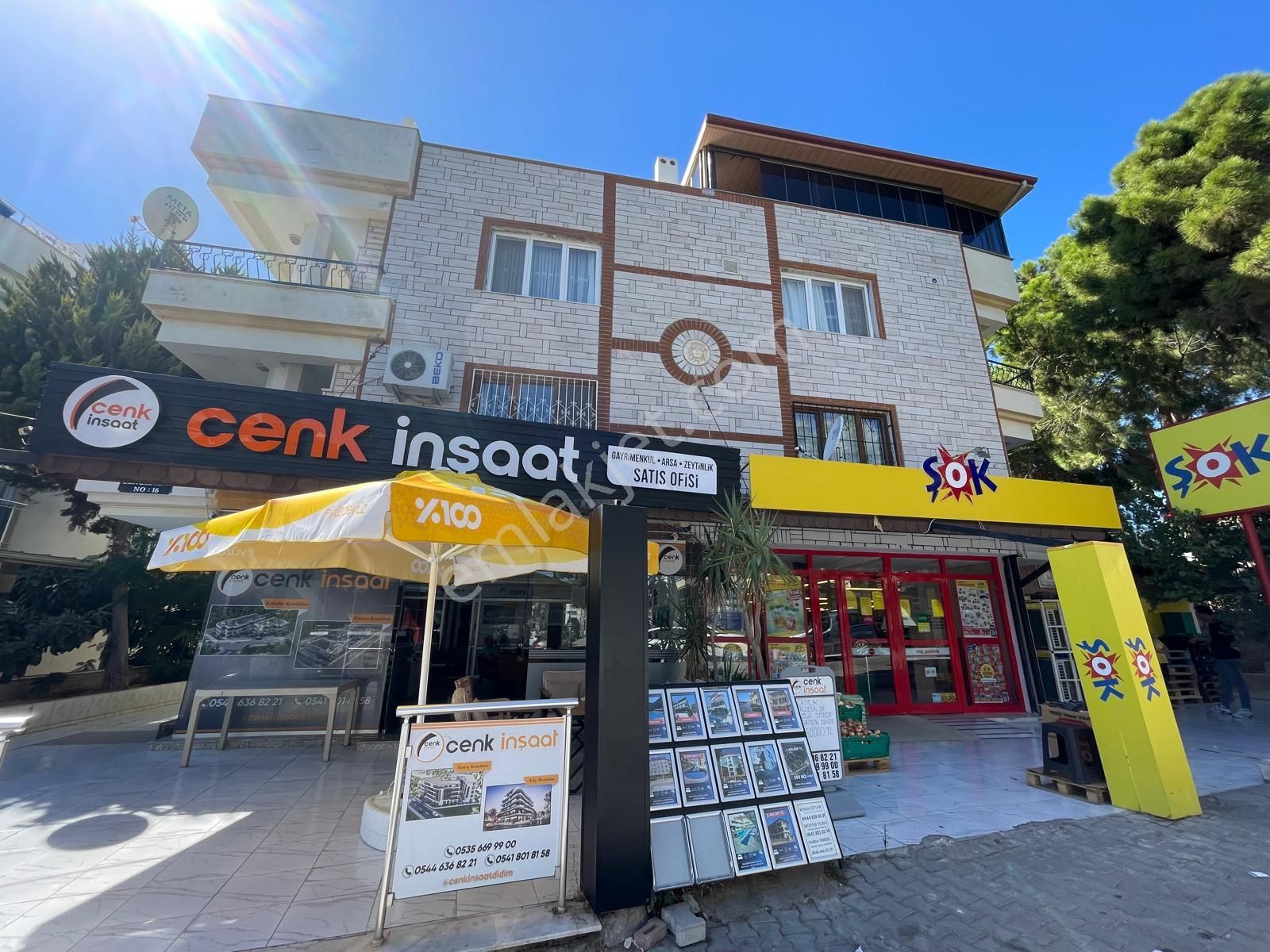 Didim Çamlık Satılık Villa Didim Çamlık Mah.denize 300 Mt.satılık 5+1tripleks Daire