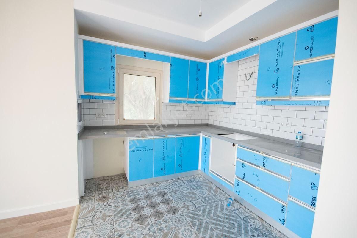 🌟 Bodrum Konacık'ta Deniz Manzaralı Havuzlu Site İçi Tripleks Villa! 🏡🌊 - Görsel 12