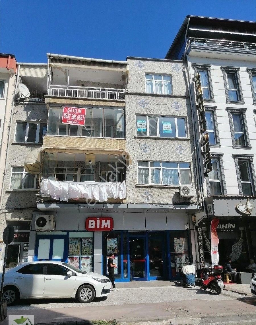 İlkadım İstasyon Satılık Daire Samsun İlkadım İstasyon Mah.2 Kat-3 Oda 1 Salon-1 Mutfak-1 Cam Balkon