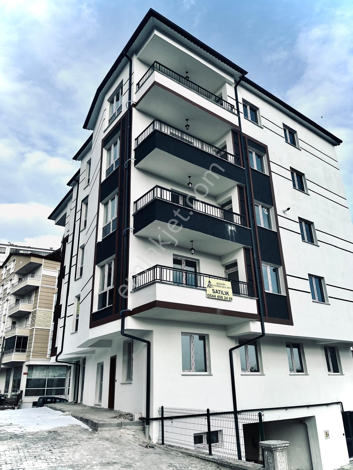 Sivas Merkez Huzur Satılık Daire Kesgin Gayrimenkulden Sıfır Satılık 3+1 Daire