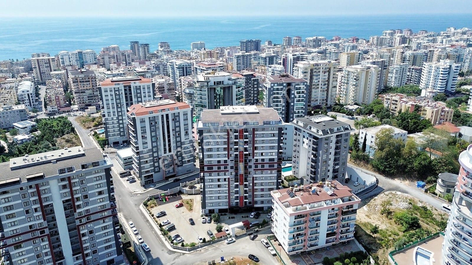 Alanya Mahmutlar Satılık Daire Alanya Mahmutlarda 3+1 Ful Aktiviteli Eşyasız Satılık Residence