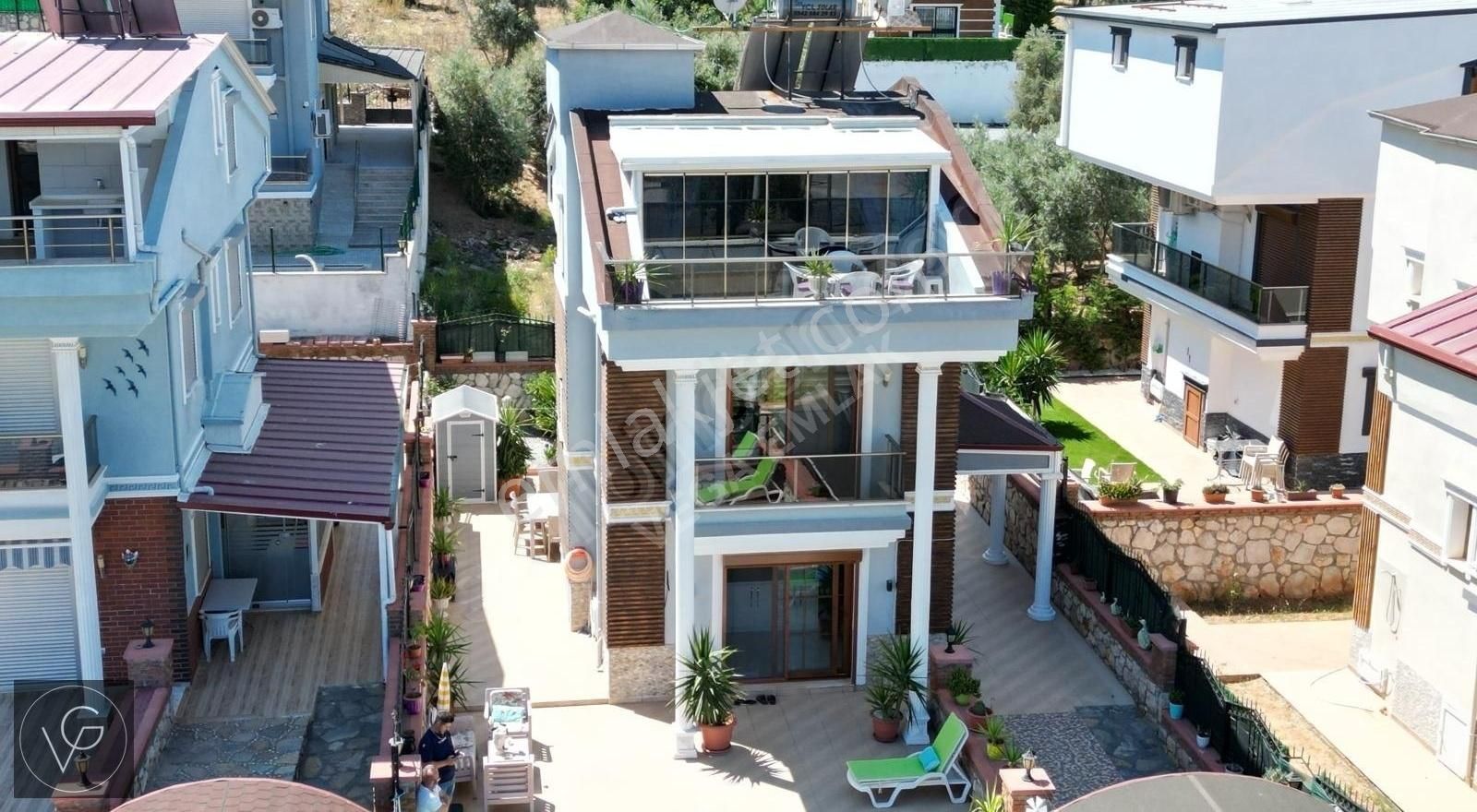 Didim Akbük Merkezde Deniz Manzaralı Müstakil Villa