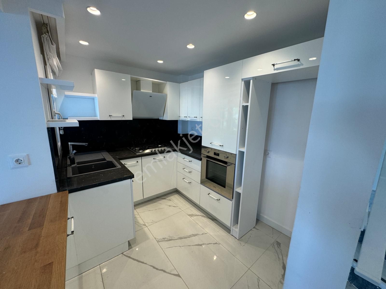 Yalıkavak Merkezde 4+1 Full Manzaralı Satılık Villa - Görsel 17