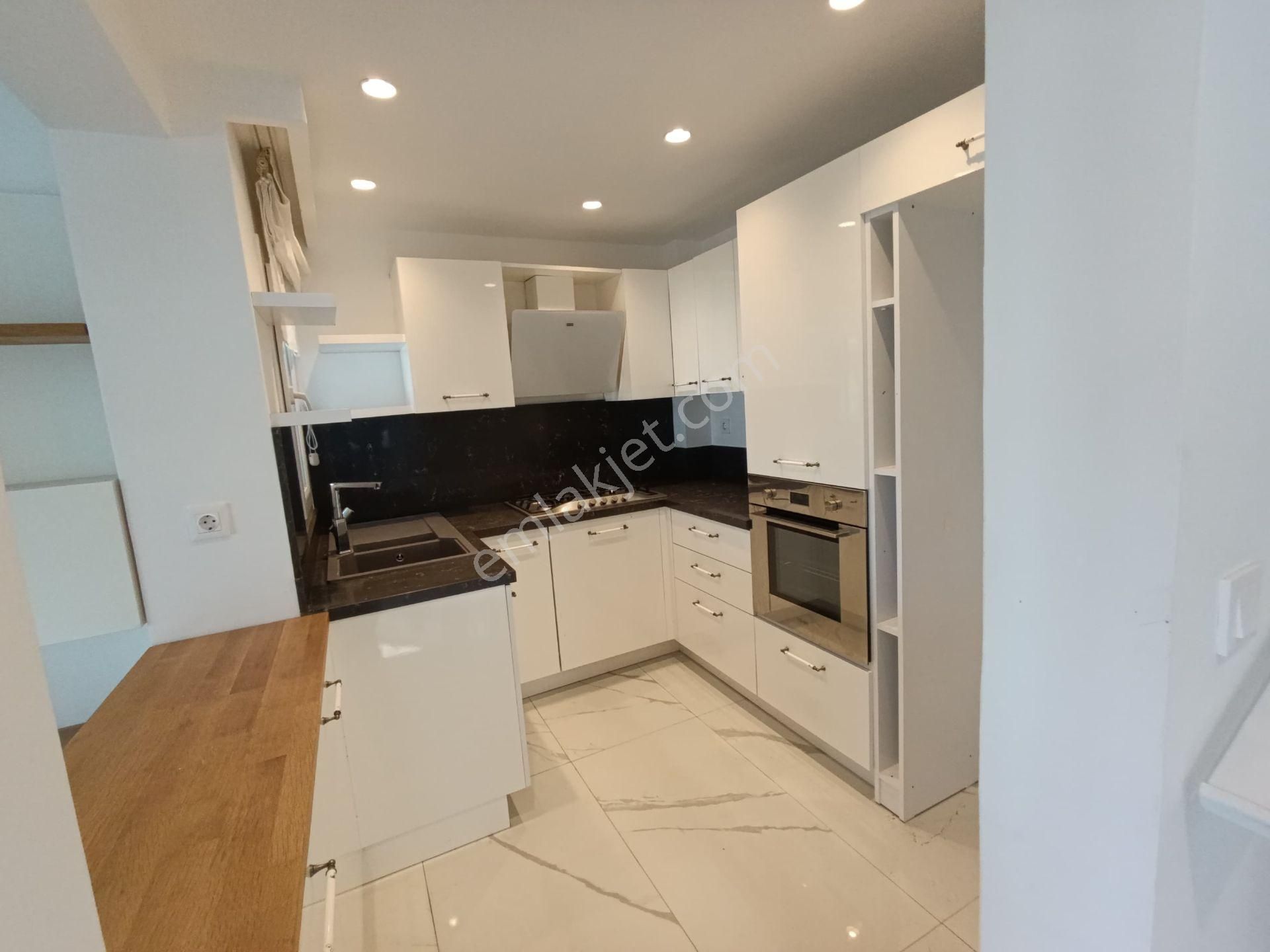 Yalıkavak Merkezde 4+1 Full Manzaralı Satılık Villa - Görsel 9