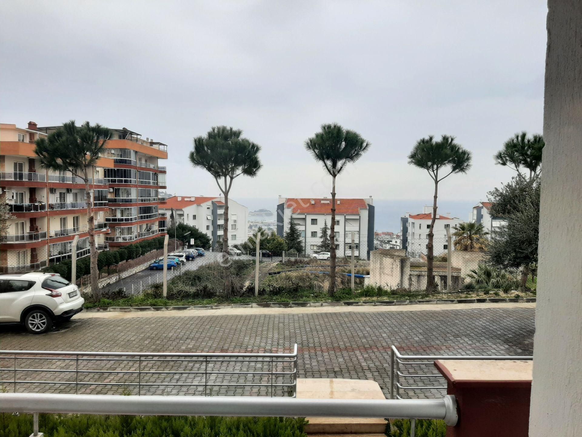 Kuşadası Ege Satılık Daire Kuşadası Ege Mahallesi Satılık 3+1 Deniz Manzaralı Daire