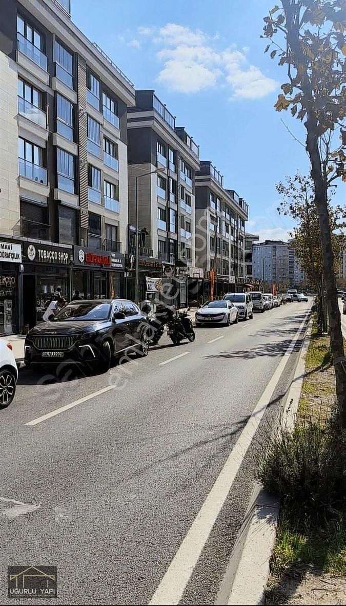 Beylikdüzü Kavaklı Satılık Dükkan & Mağaza Uğurlu´dan Kavaklı Mah. Merkezi İşlek Cadde Üzeri Satılık Dükkan