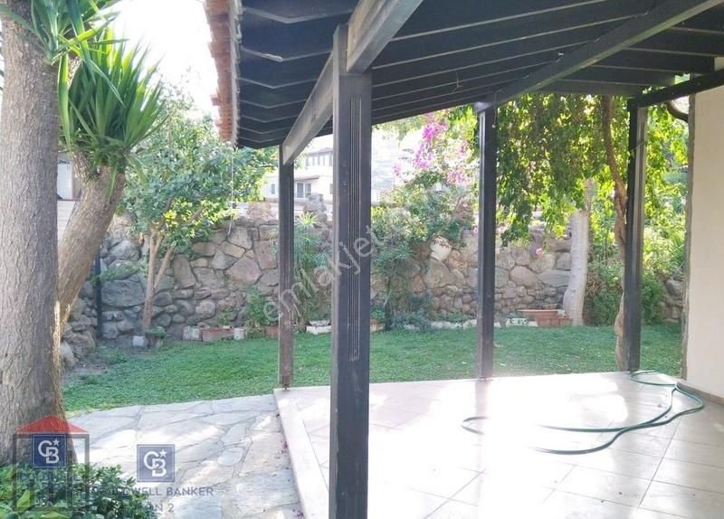 Bodrum Gündoğan Satılık Villa Bodrum Gündoğan'da Satılık Site İçinde 3 Katlı Villa