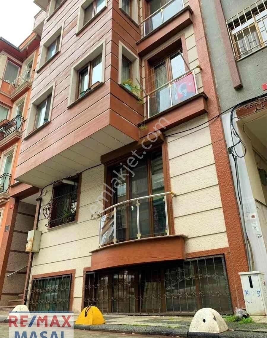 Kadıköy Hasanpaşa Satılık Daire Acıbadem Dörtyol Ortak Bahçelı Yatırımlık 2+1 Fırsat Daıre