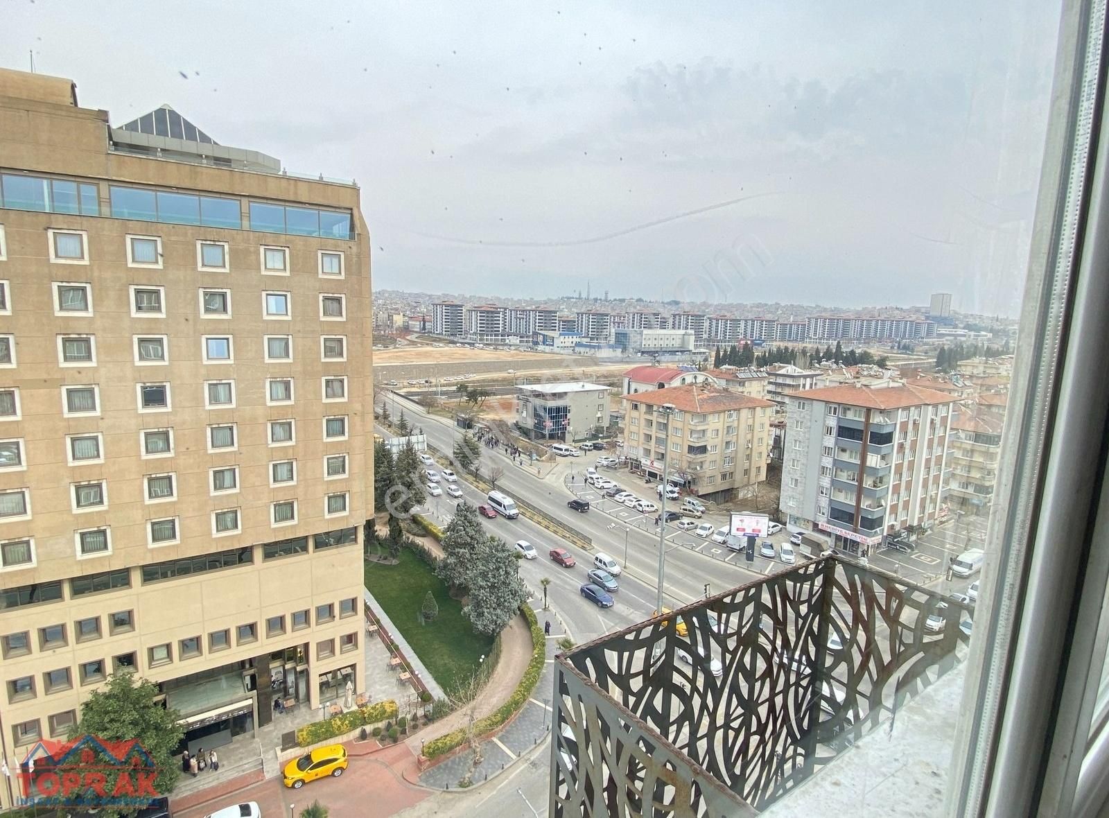 Şehitkamil İncili Pınar Satılık Ofis İncilipınar Mh Grand Otel Karşısı Satılık 165 M2 Merkezi Konumda