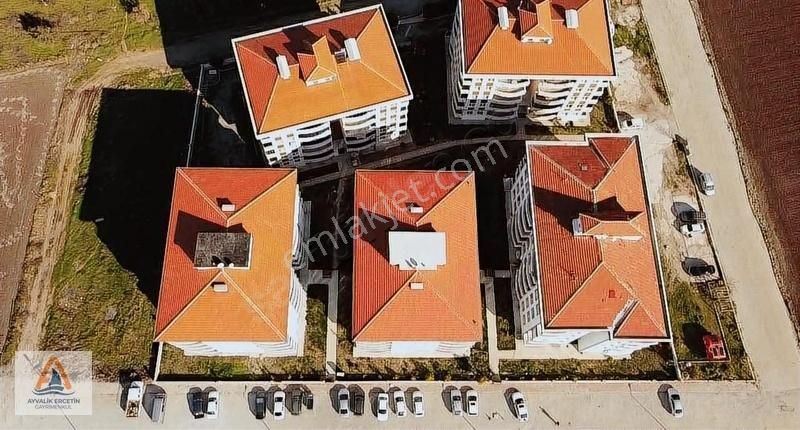 Ayvalık Altınovada 110m2 2+1 Ebeveyn Banyolu Site İçi Daire - Görsel 33