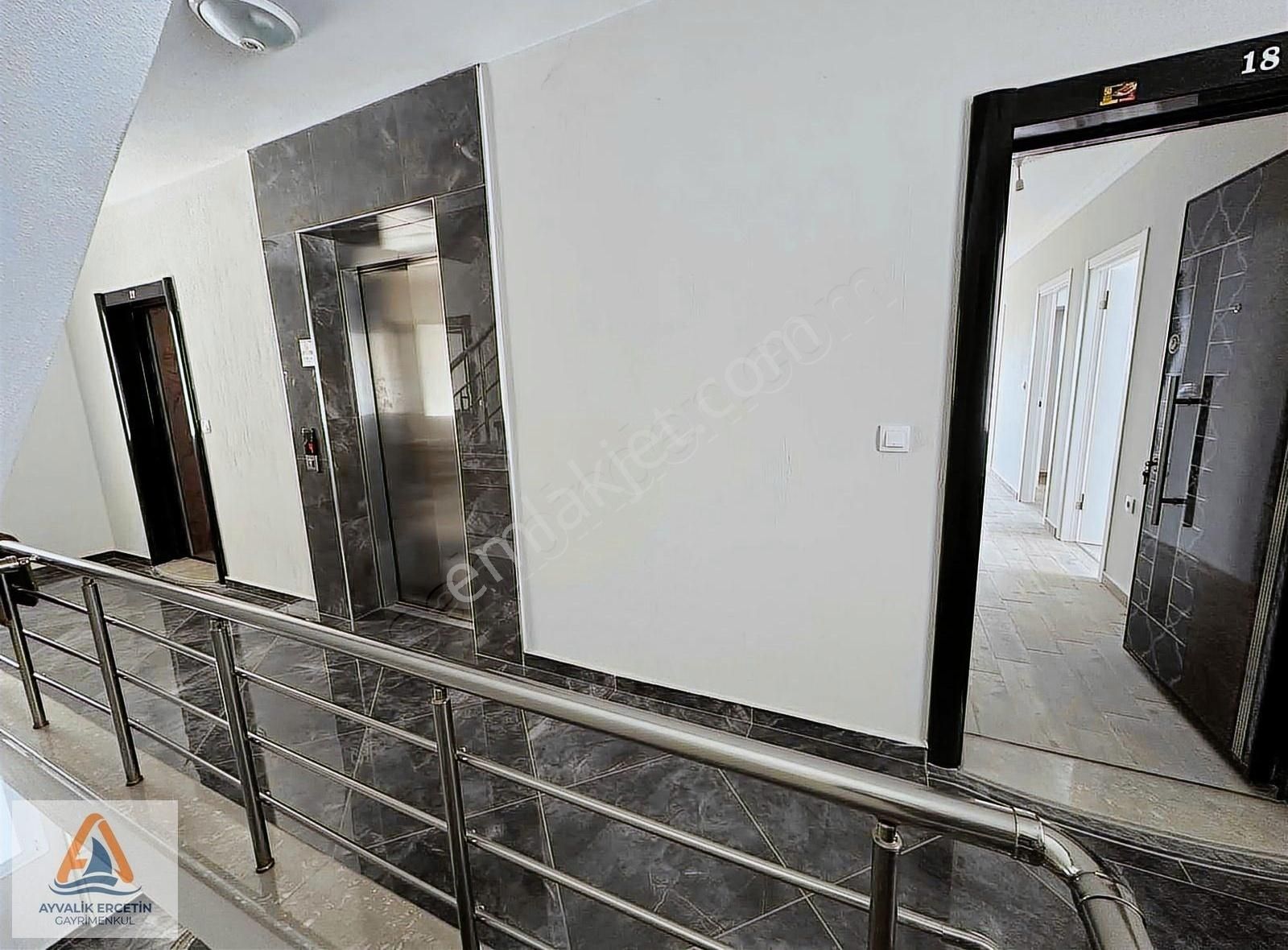 Ayvalık Altınovada 110m2 2+1 Ebeveyn Banyolu Site İçi Daire - Görsel 20