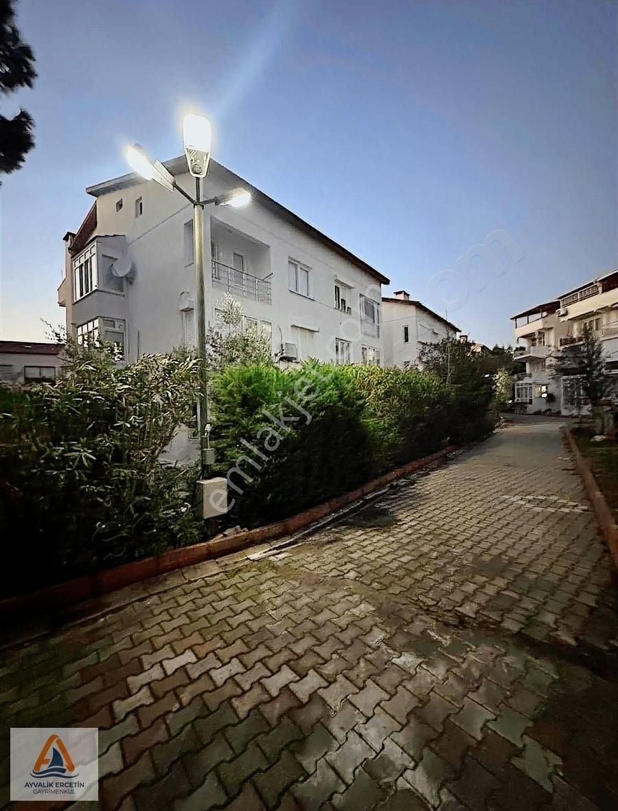 Ayvalık Sarımsaklıda Denize 50 Metre 2+1 Site İçi Bakımlı Daire - Görsel 19