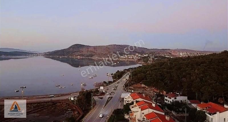 Ayvalık Sarımsaklıda Denize 50 Metre 2+1 Site İçi Bakımlı Daire - Görsel 26